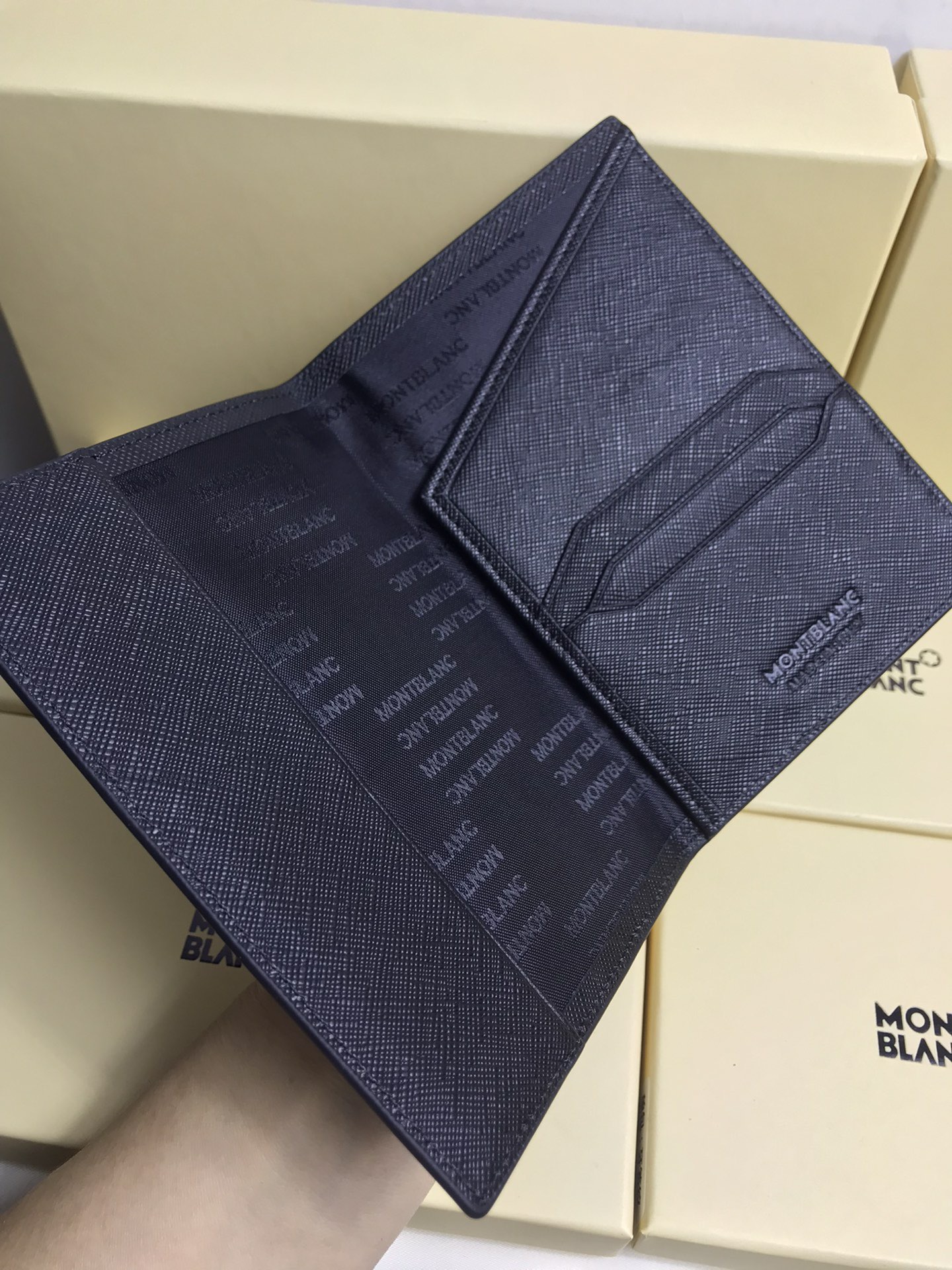 Montblanc 몽블랑 여권지갑 9