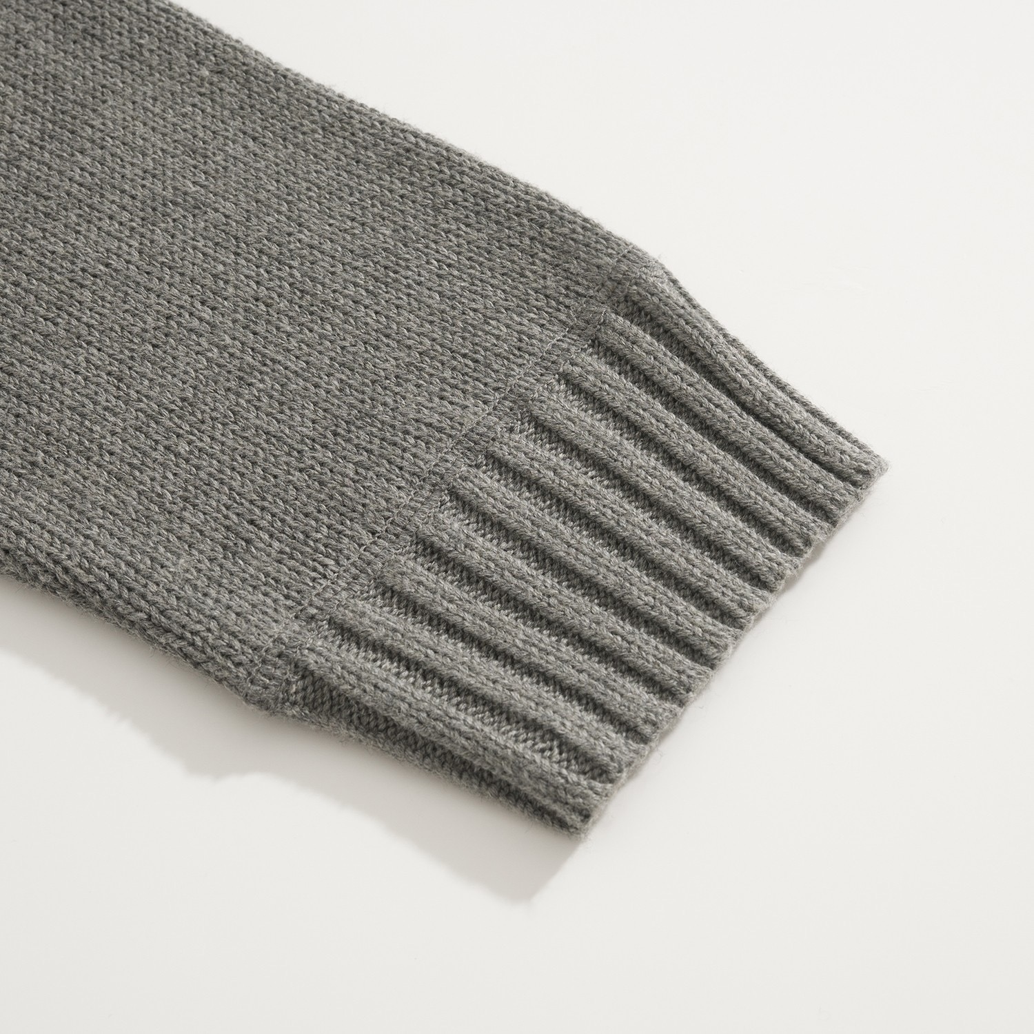 PRADA 프라다 2025FW 라운드 니트 14