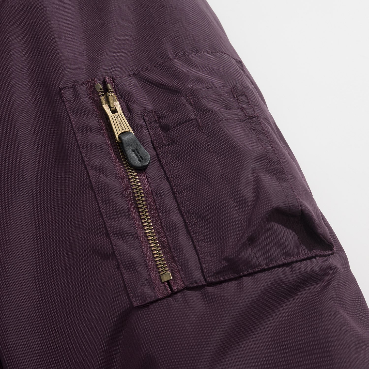 BALENCIAGA 발렌시아가 FW2025 파일럿 자수 항공 점퍼 17