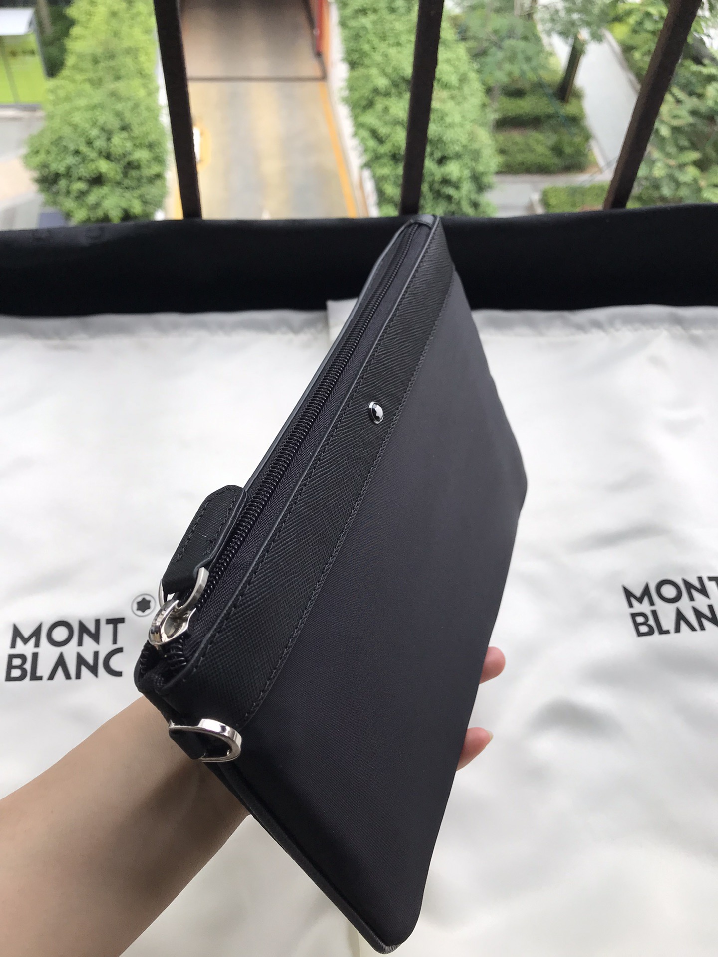MontBlanc 몽블랑 블랙 클러치백 25cm 6