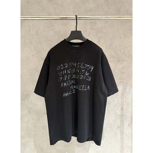 Maison Margiela MM6 Logo Embroidered Heavy Cotton T-Shirt Black 메종 마르지엘라 MM6 로고 자수 헤비 코튼 티셔츠 블랙