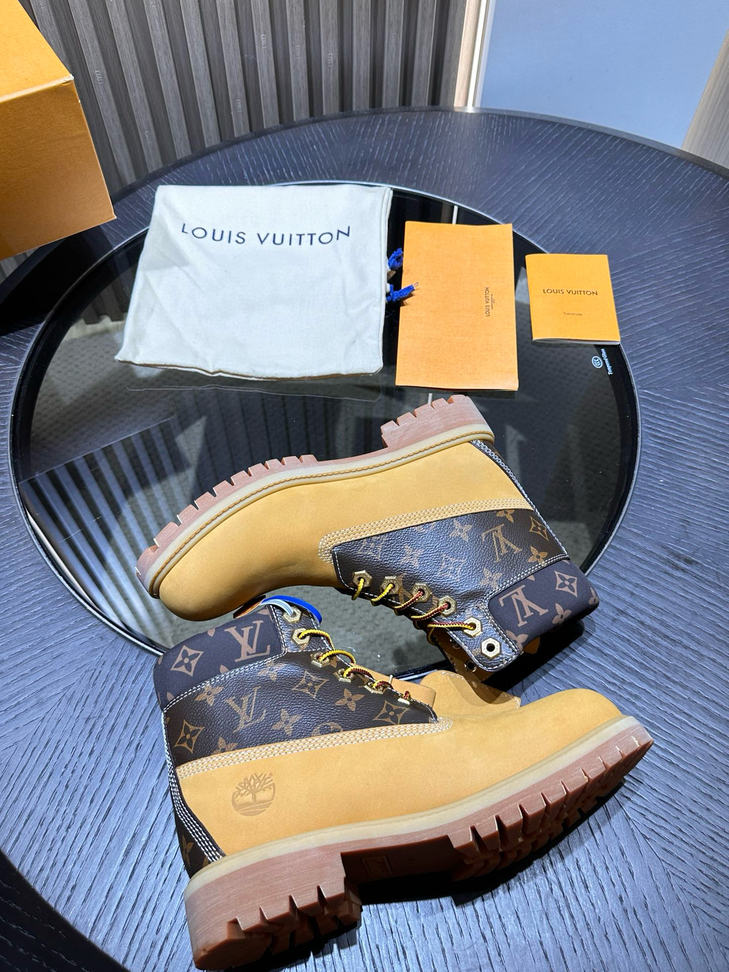 Louis Vuitton 루이비통 Ranger 모노그램 부츠 8