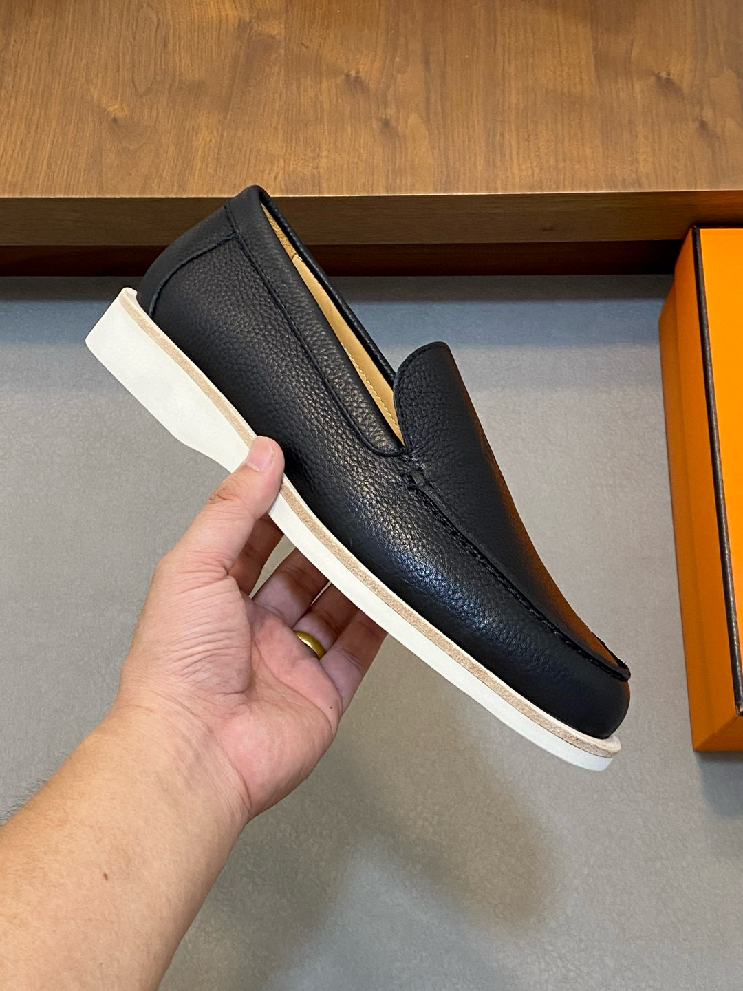 Hermes 에르메스 남성 로퍼 4