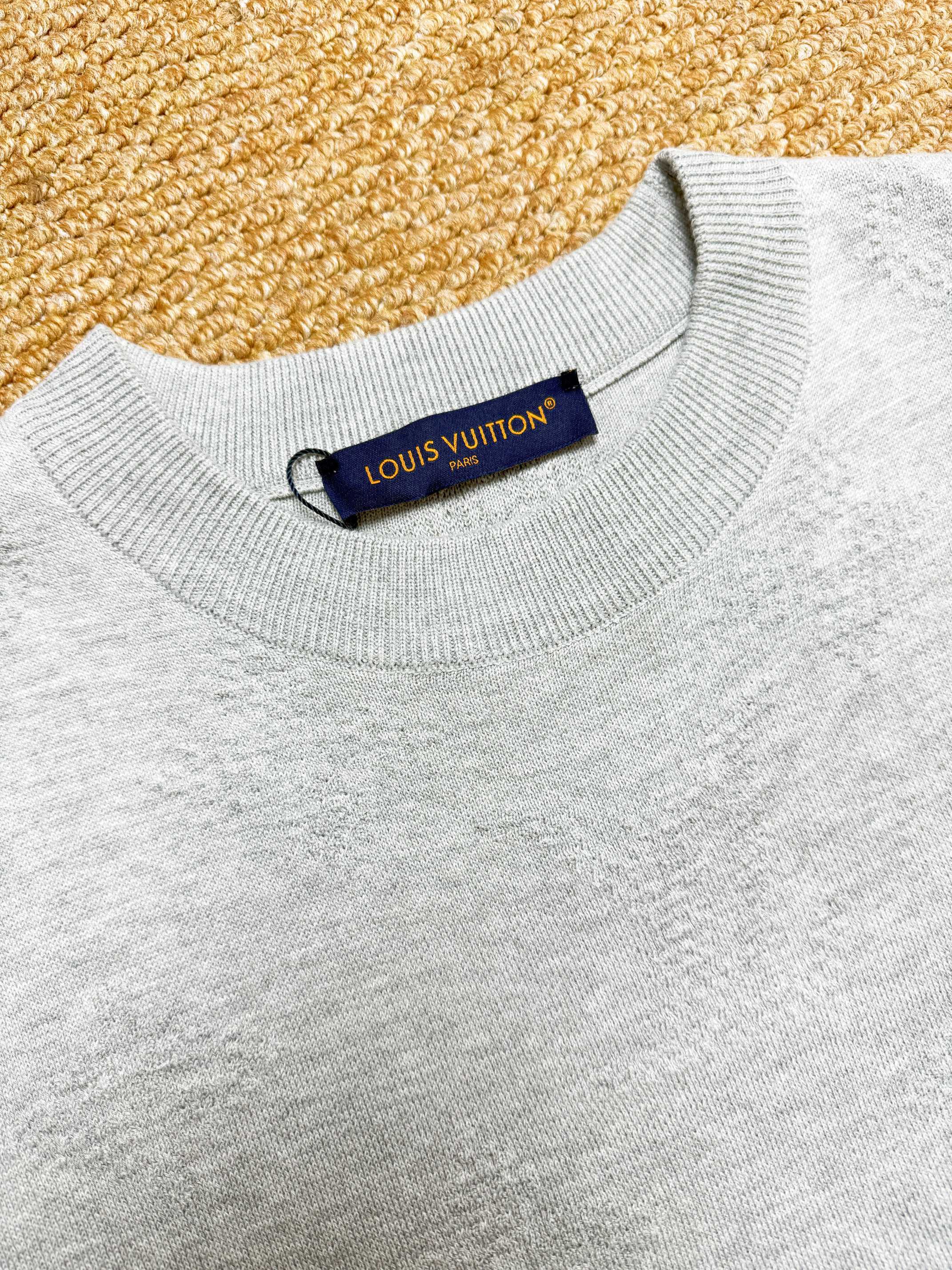 LOUIS VUITTON 루이비통 Safari 모노그램 코튼 니트 스웨터 8
