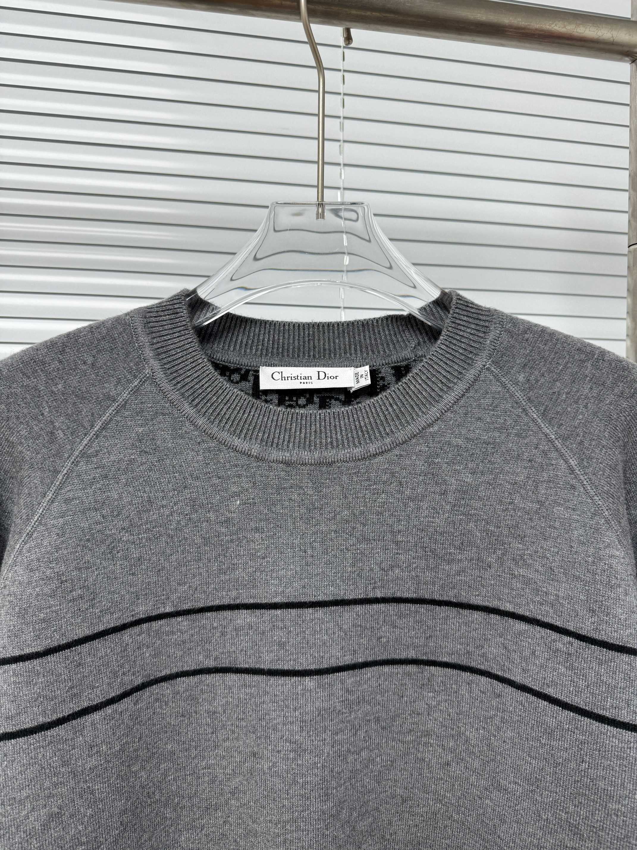 Dior 디올 오블리크 로고 자카드 라운드넥 스웨터 5