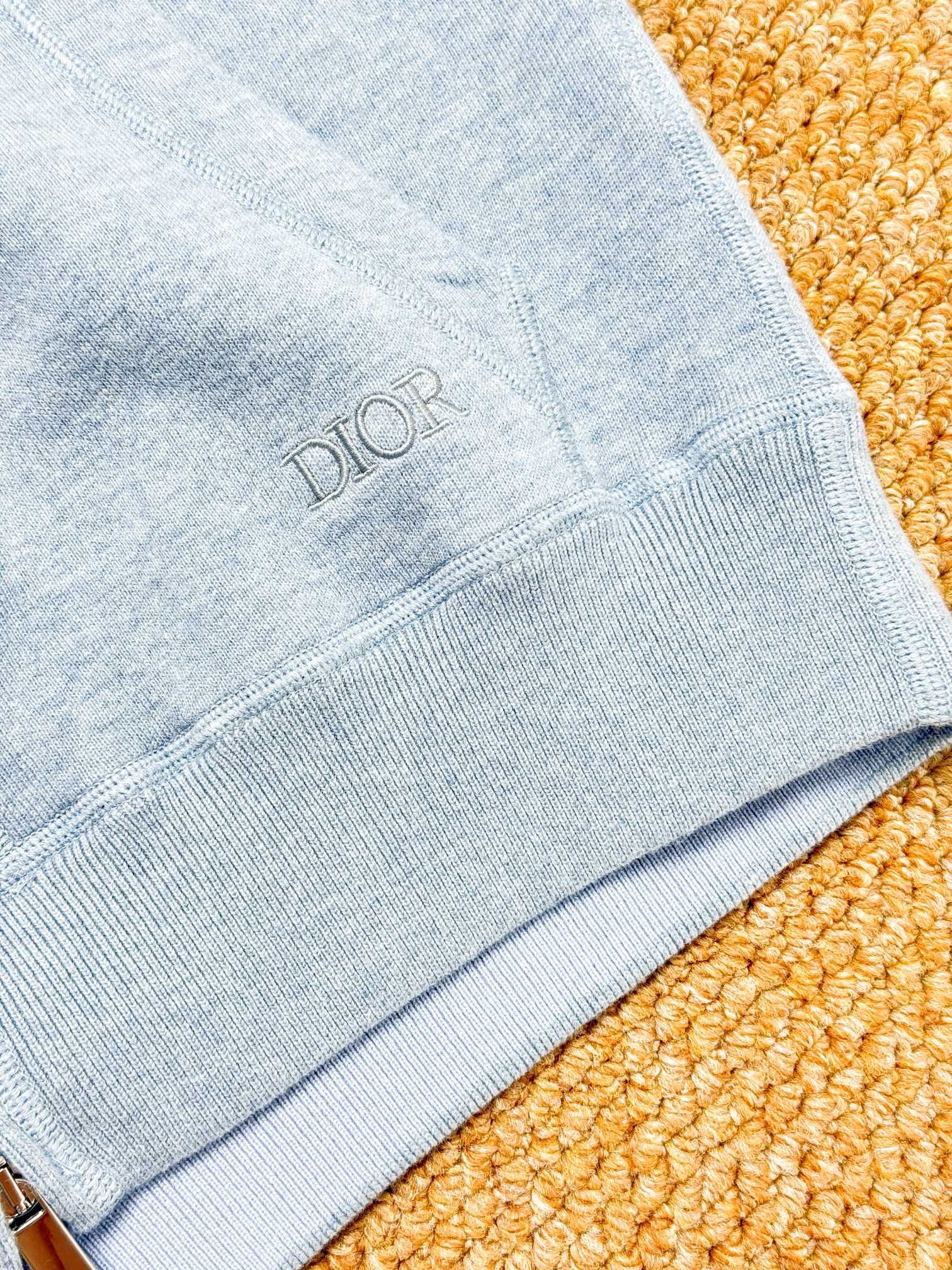 Dior 디올 가을겨울 로고 디테일 실크 블렌드 후드 맨투맨 19