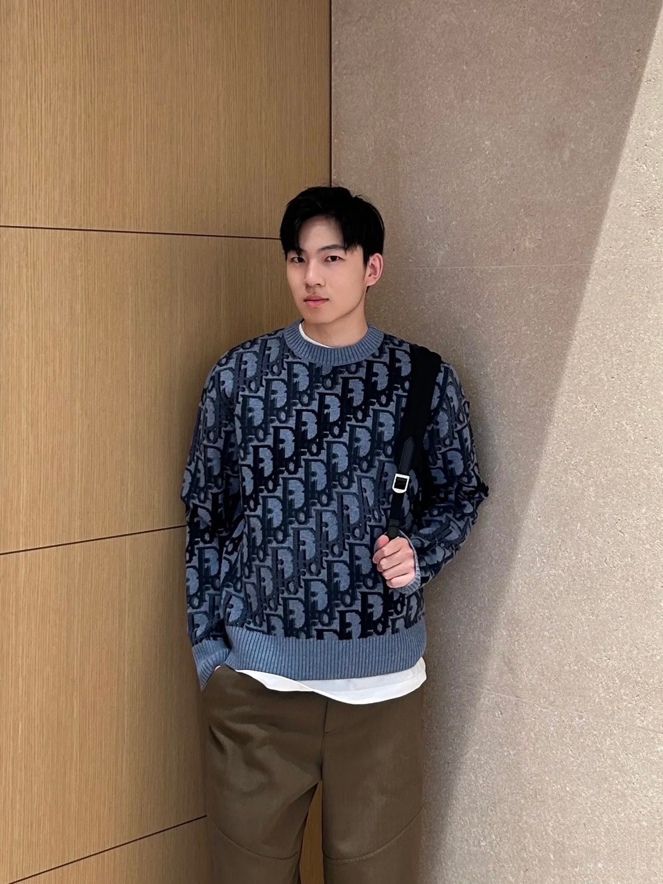 Dior 디올 로고 그래픽 라운드 니트 스웨터 2