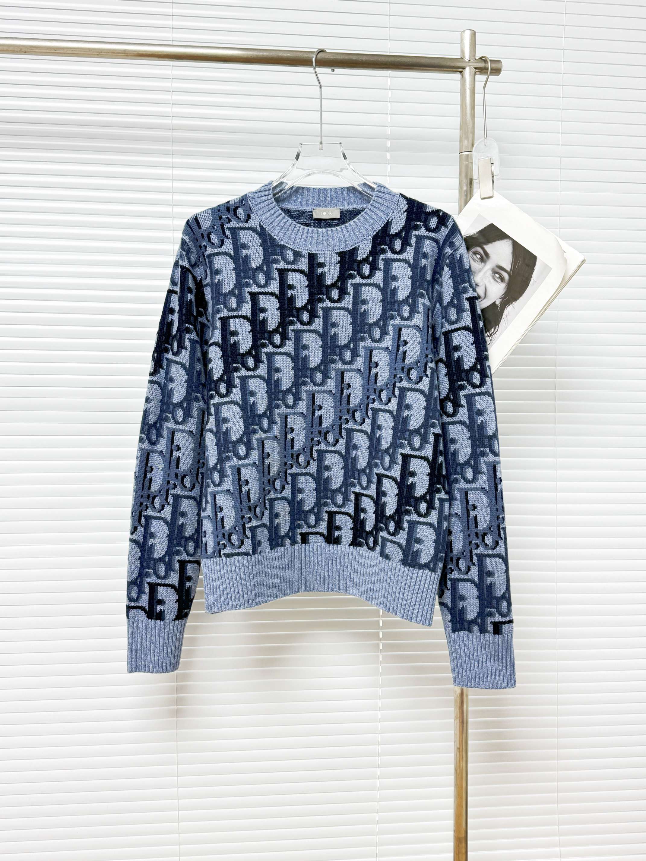 Dior 디올 로고 그래픽 라운드 니트 스웨터 7