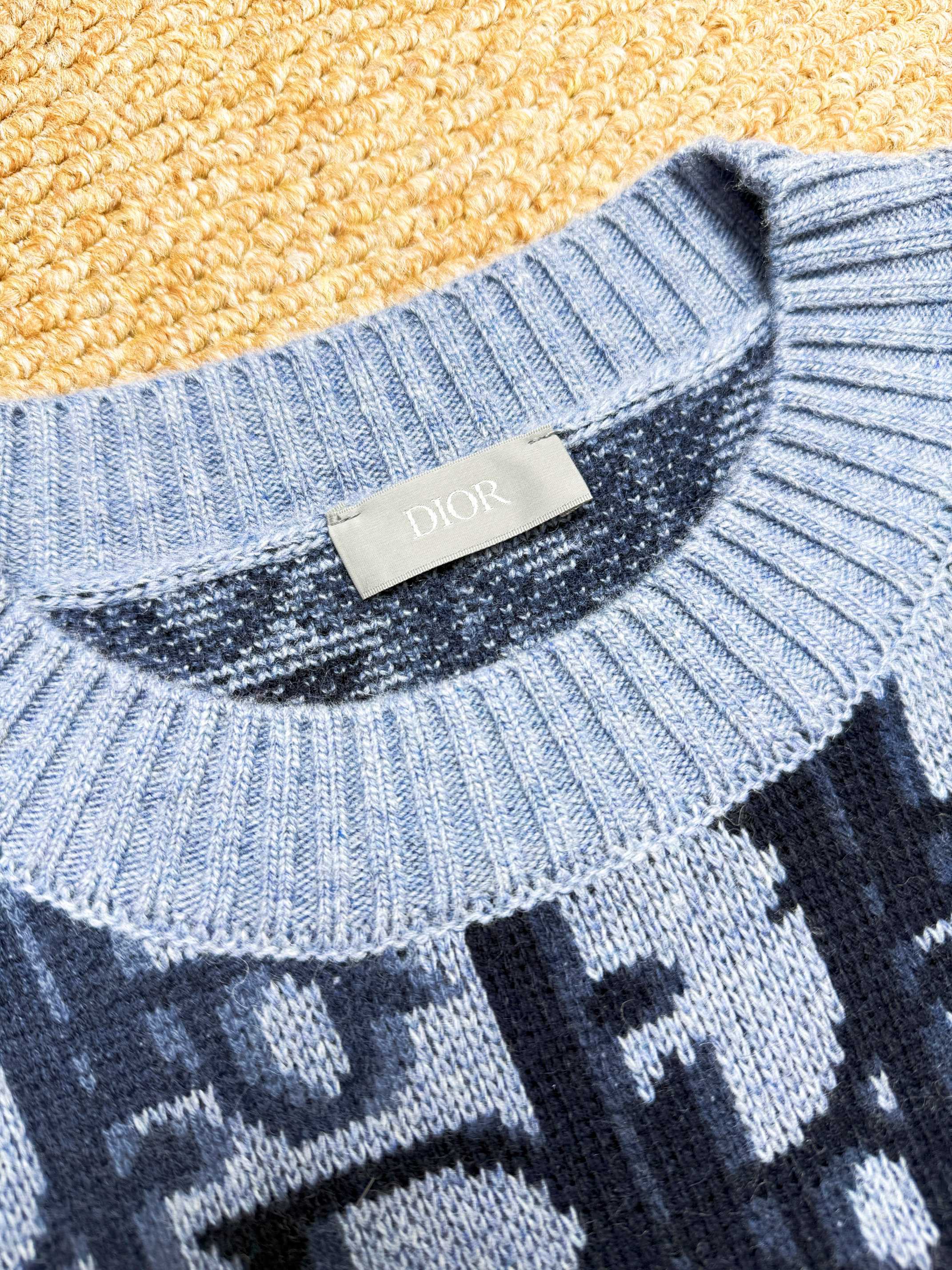 Dior 디올 로고 그래픽 라운드 니트 스웨터 14