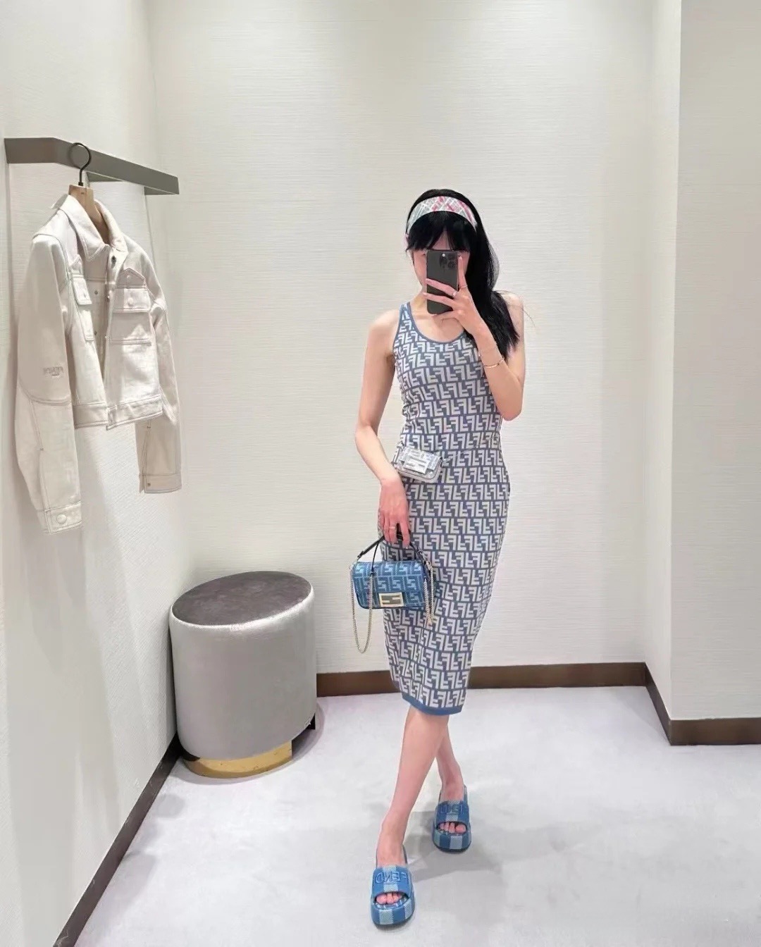 FENDI 펜디 FF 모노그램 니트 슬리브리스 원피스 2