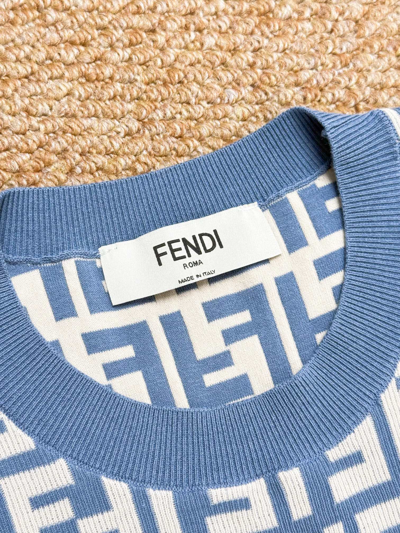 FENDI 펜디 FF 로고 코튼 니트 반팔 스웨터 18