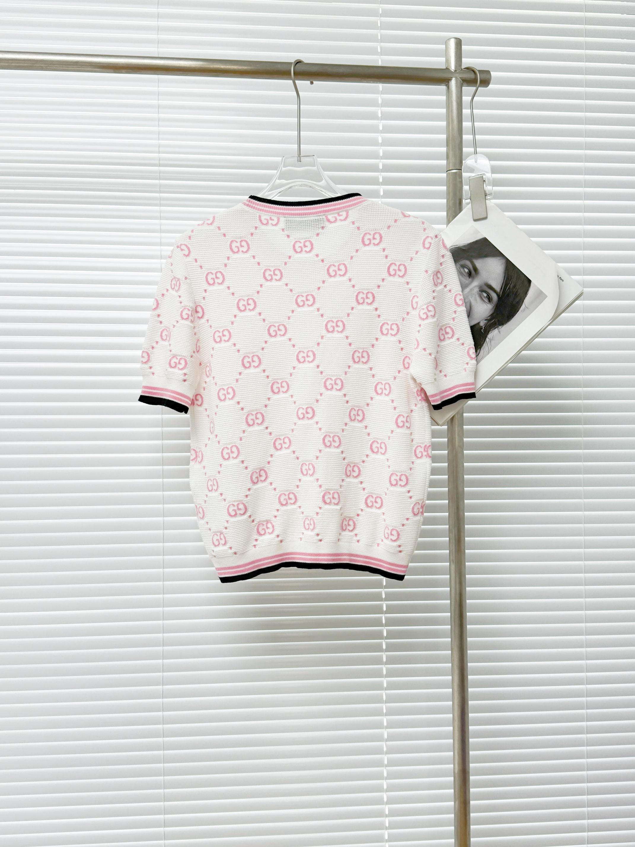 GUCCI 구찌 GG 모노그램 자가드 반팔 니트 탑 12