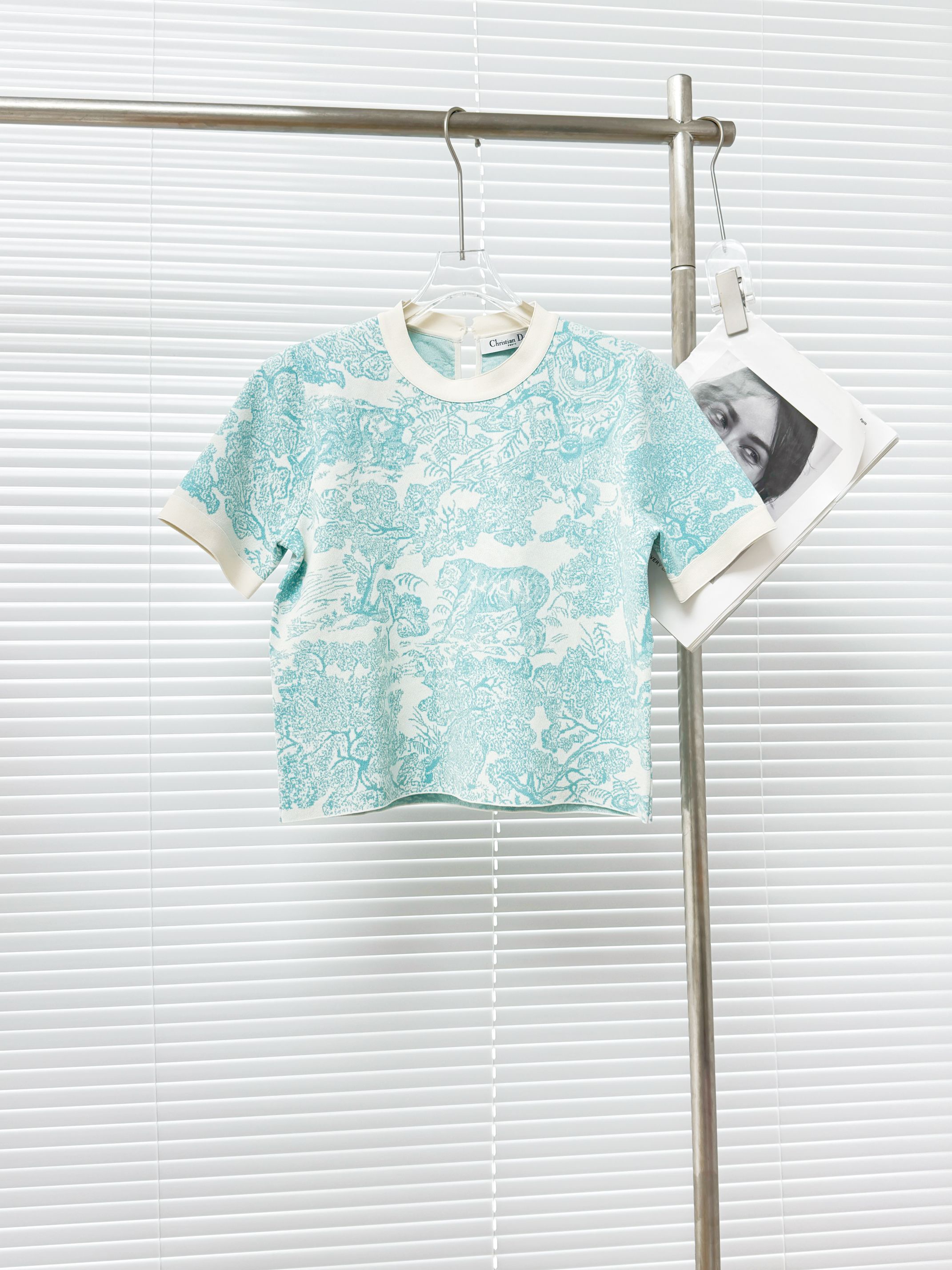 Dior 디올 ‘투알 드 주이’ 애니멀 자카드 반팔 니트 20