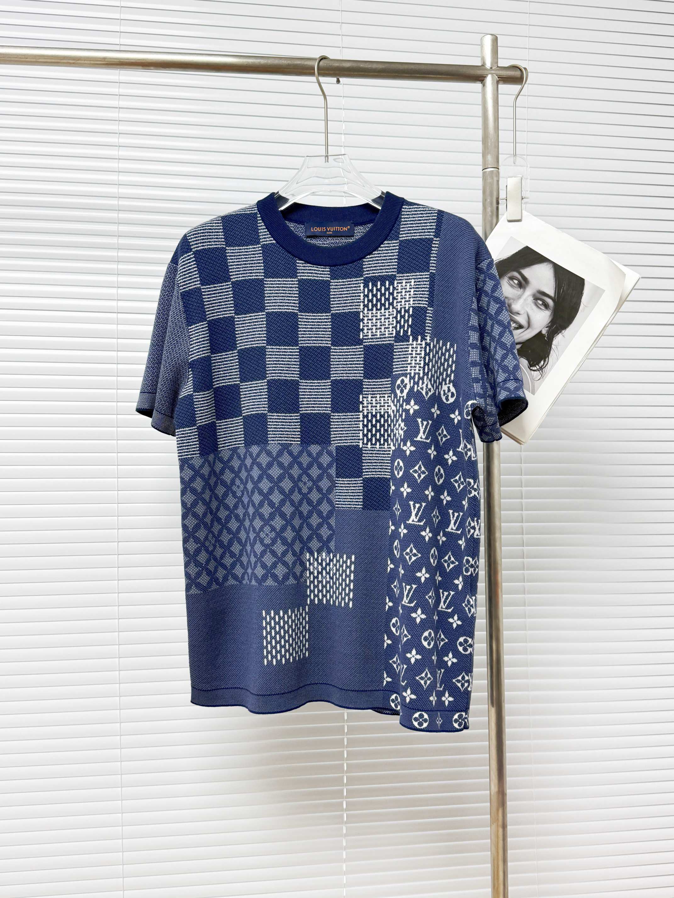 LOUIS VUITTON 루이비통 다미에 모노그램 패치워크 코튼 반팔 티셔츠 7
