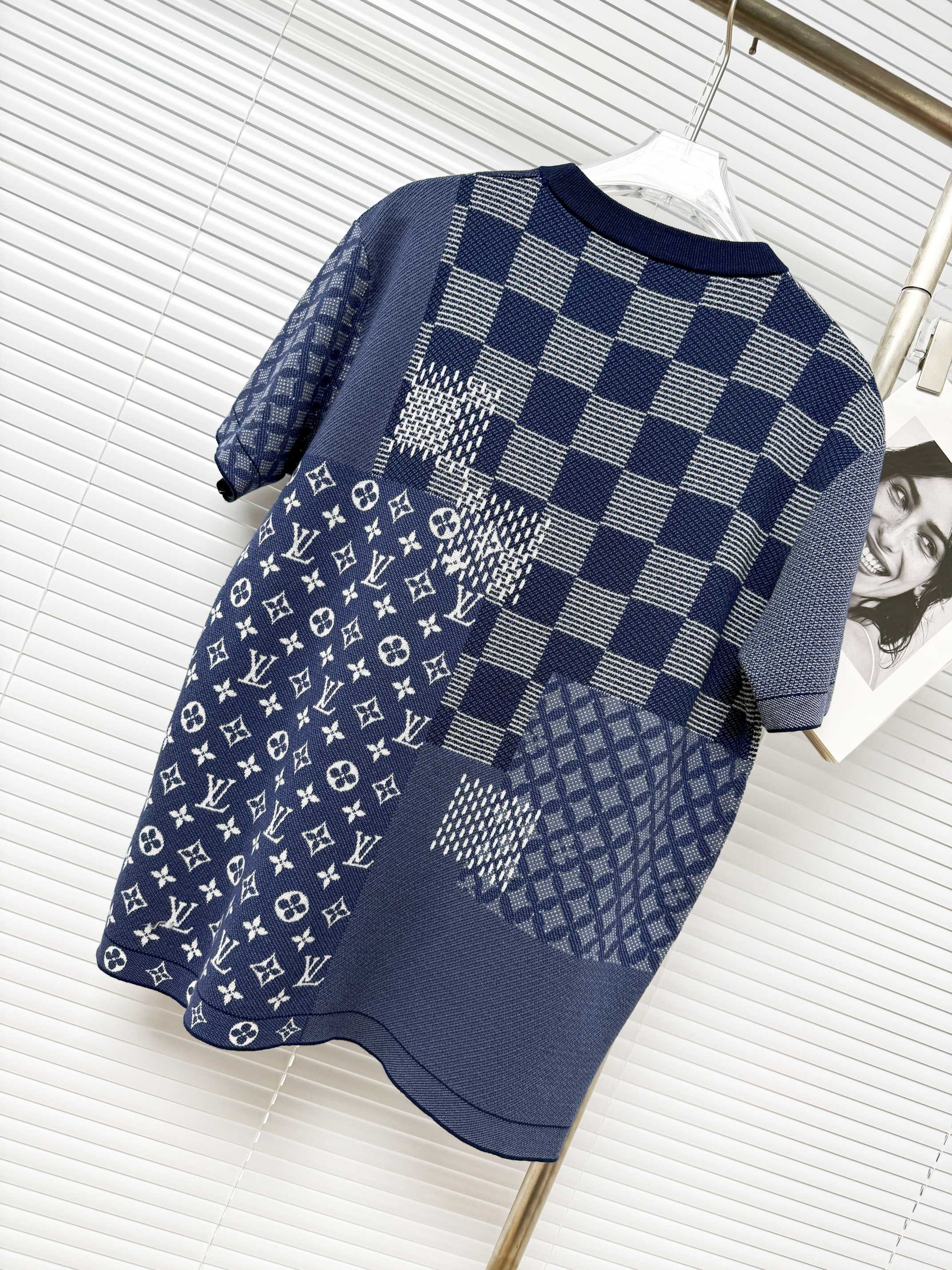 LOUIS VUITTON 루이비통 다미에 모노그램 패치워크 코튼 반팔 티셔츠 16