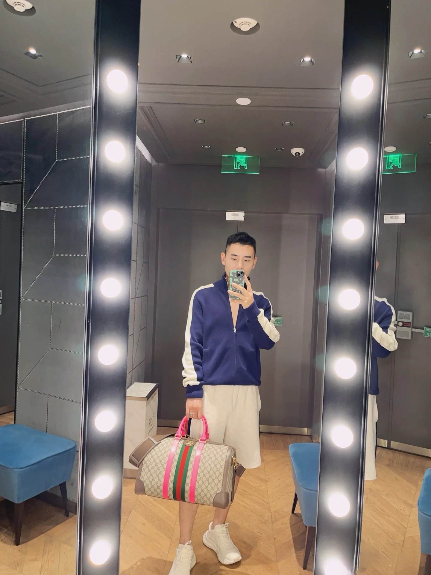 GUCCI 구찌 아카데미 스타일 니트 집업 가디건 5