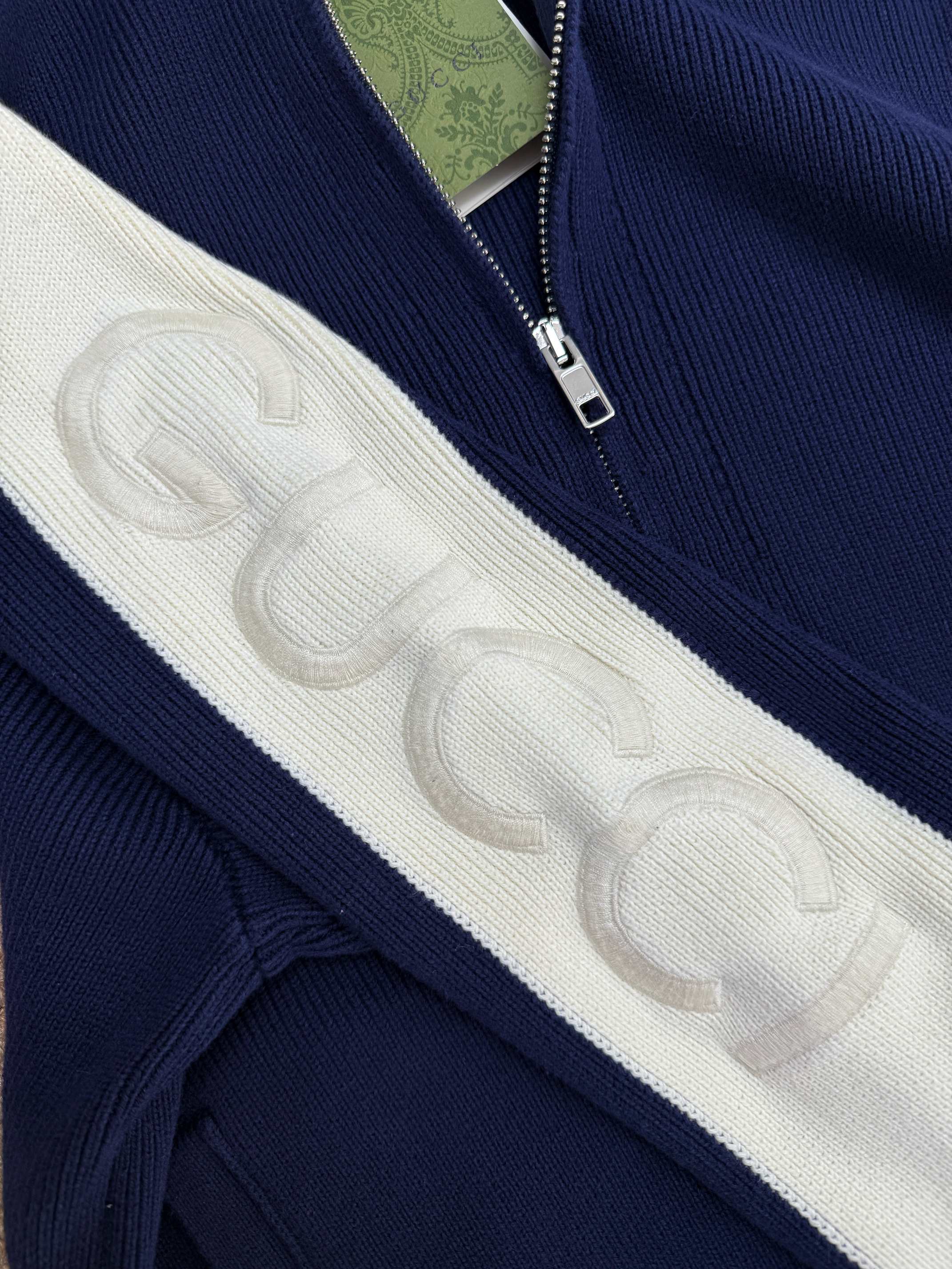 GUCCI 구찌 아카데미 스타일 니트 집업 가디건 17