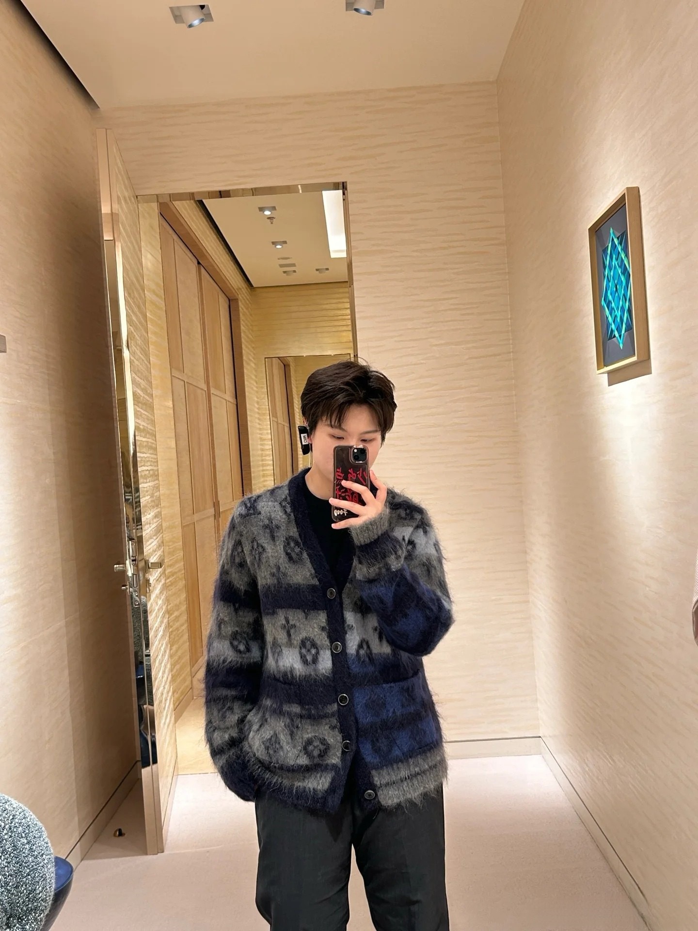 LOUIS VUITTON 루이비통 마해모 헤어플라워 니트 가디건 10