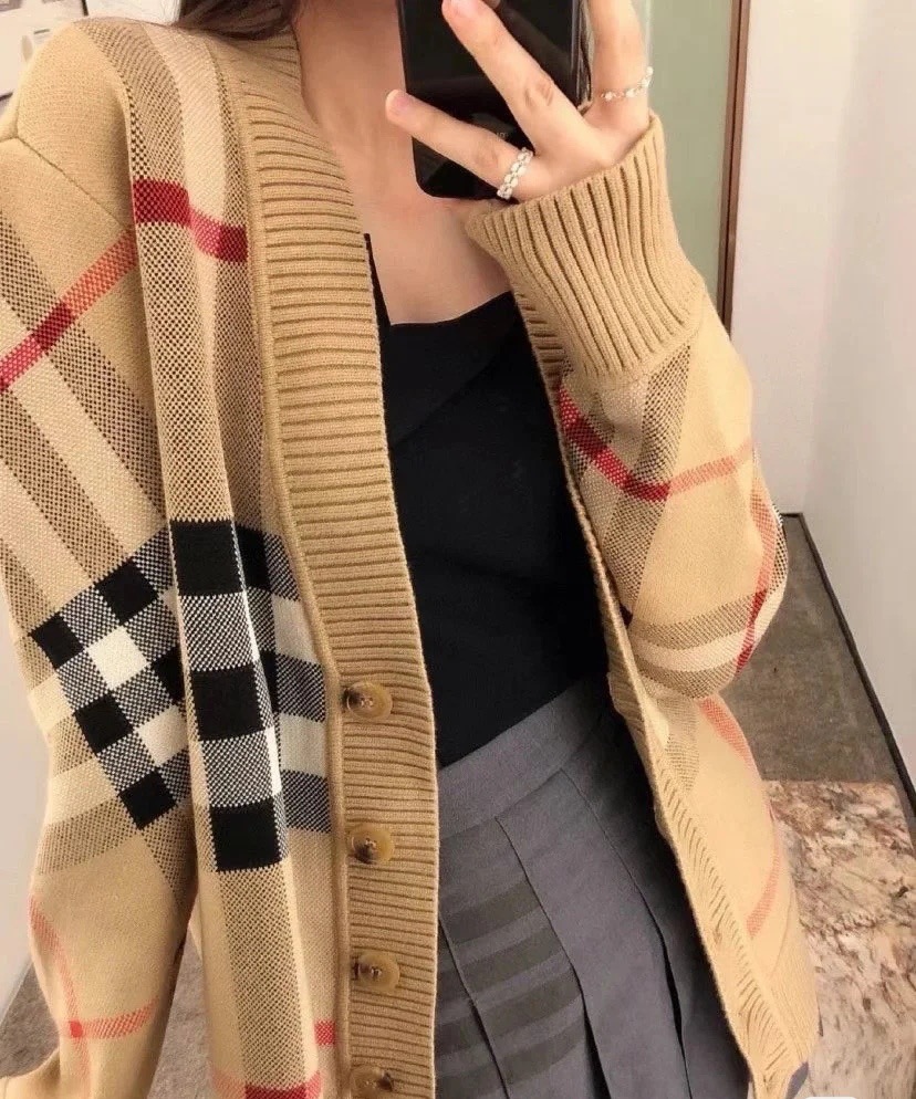 BURBERRY 버버리 체크 패턴 울 블렌드 오버사이즈 가디건 15