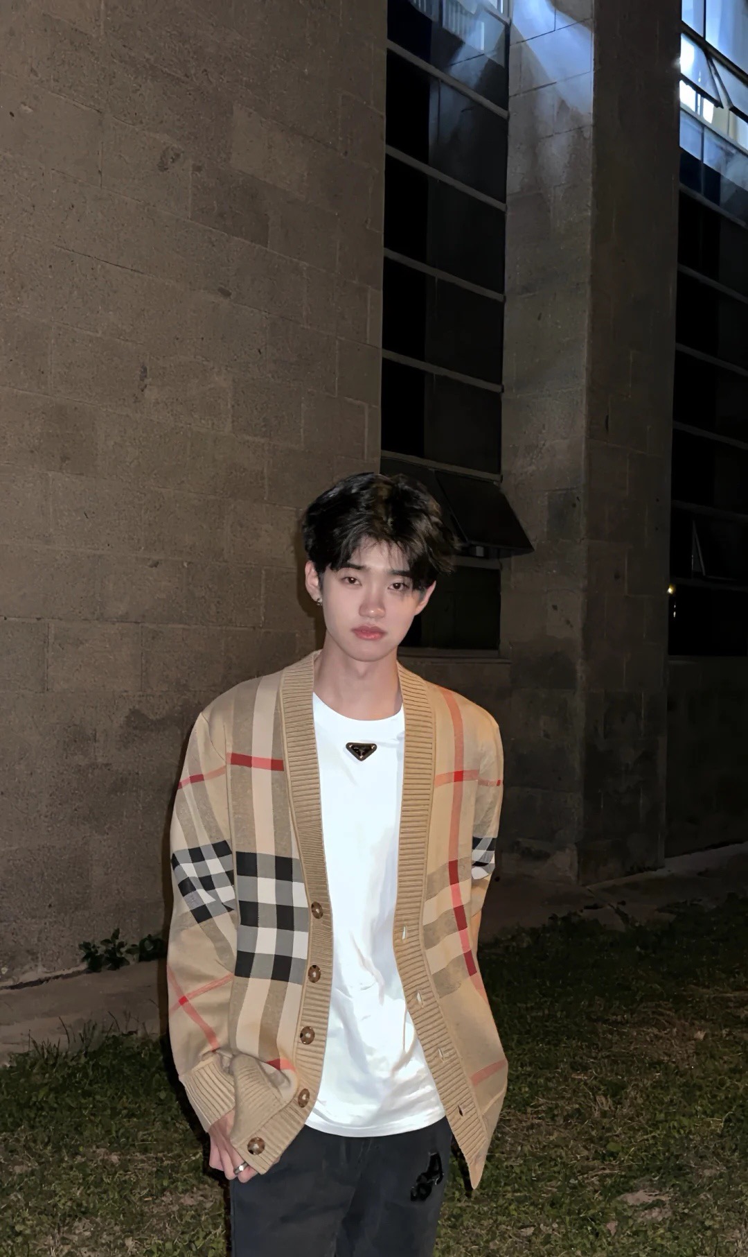 BURBERRY 버버리 체크 패턴 울 블렌드 오버사이즈 가디건 16