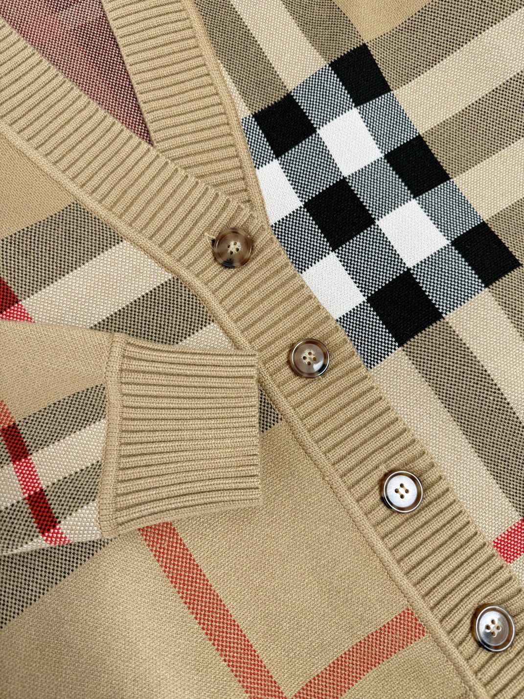 BURBERRY 버버리 체크 패턴 울 블렌드 오버사이즈 가디건 27