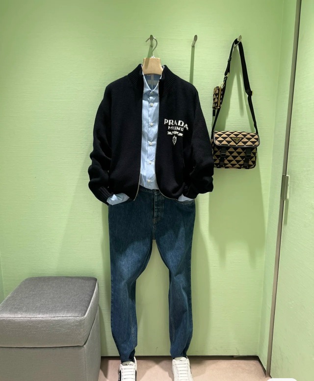 PRADA 프라다 울 혼방 집업 하이넥 니트 자켓 6