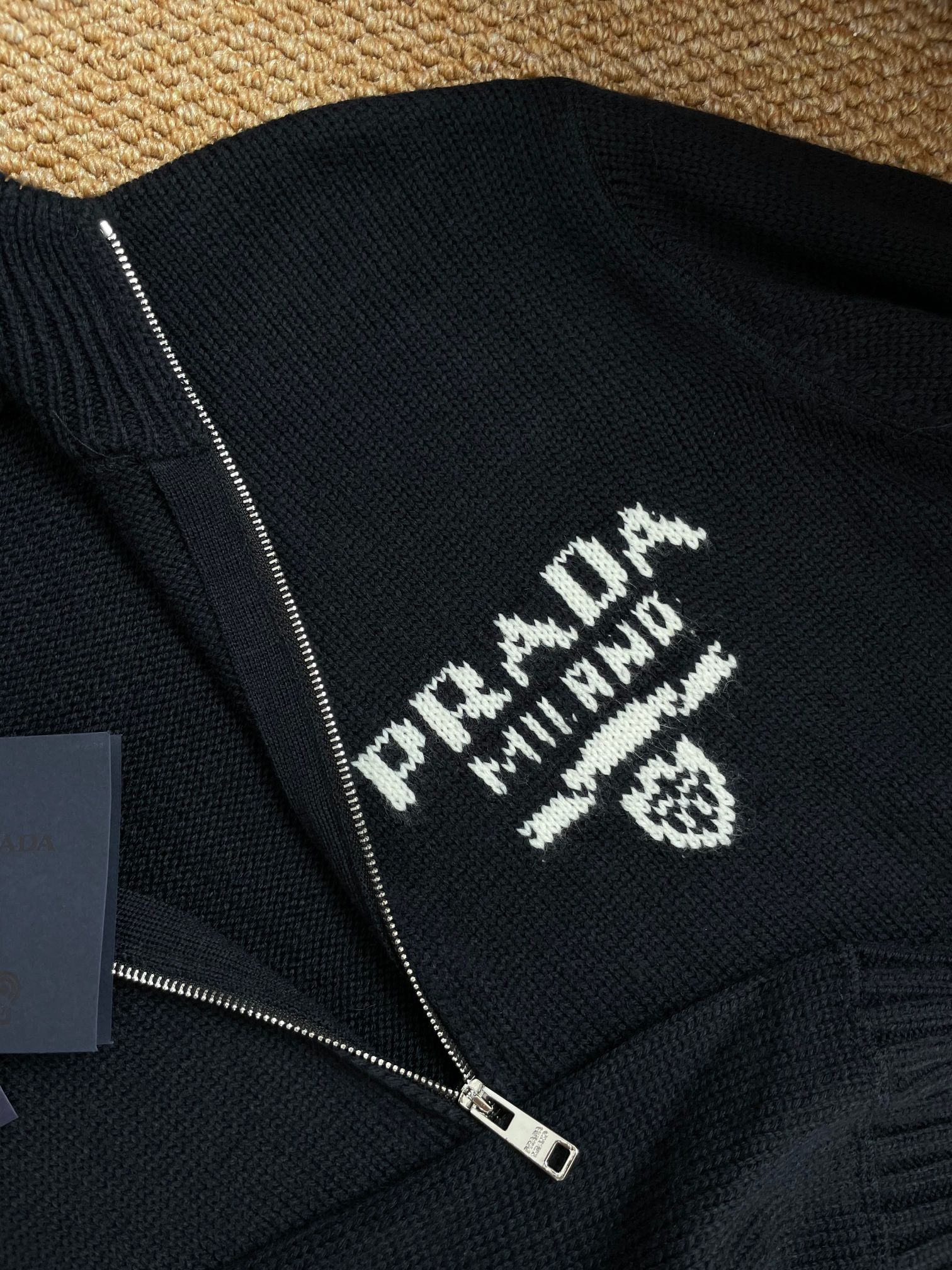 PRADA 프라다 울 혼방 집업 하이넥 니트 자켓 13