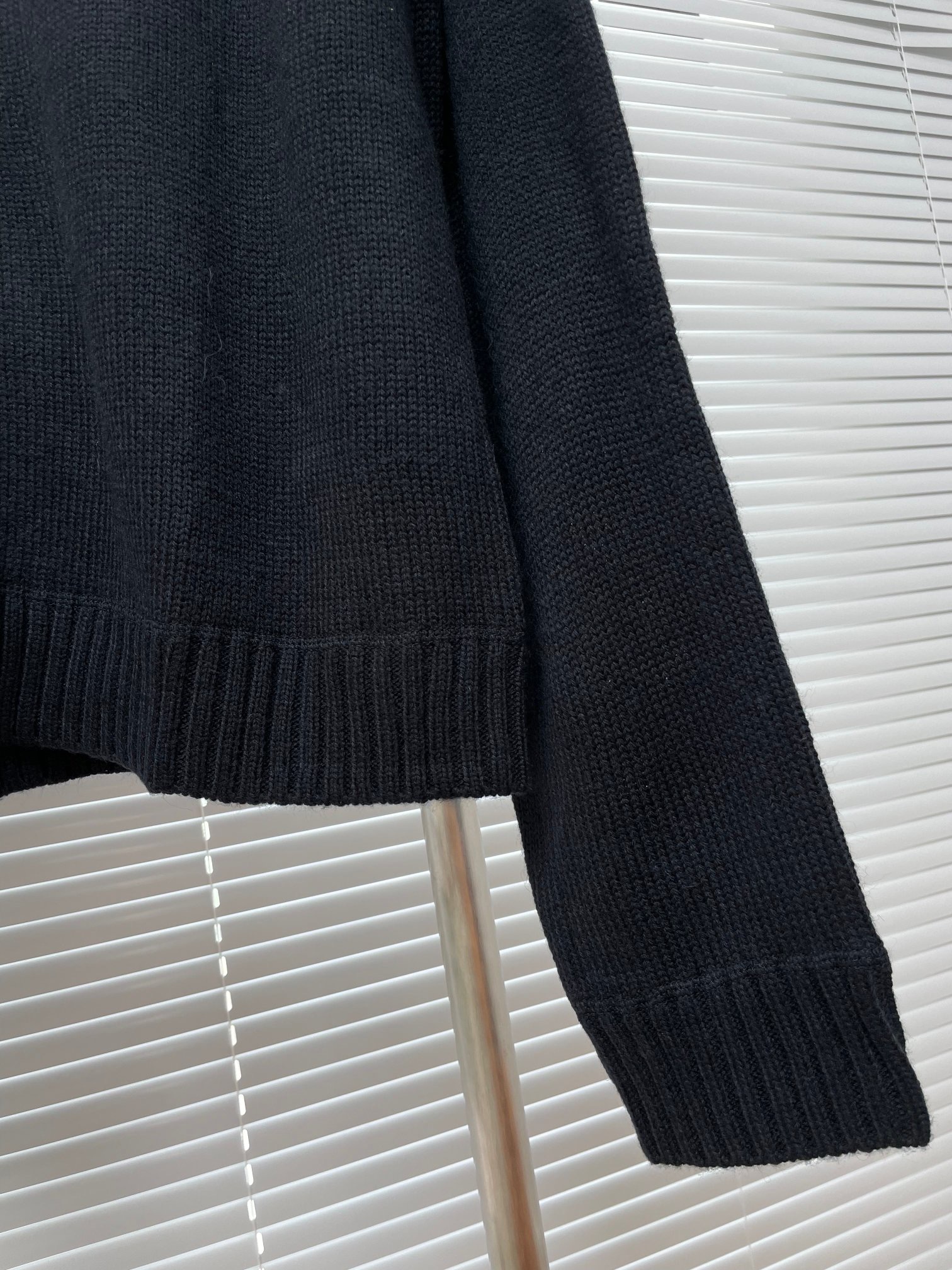 PRADA 프라다 울 혼방 집업 하이넥 니트 자켓 14