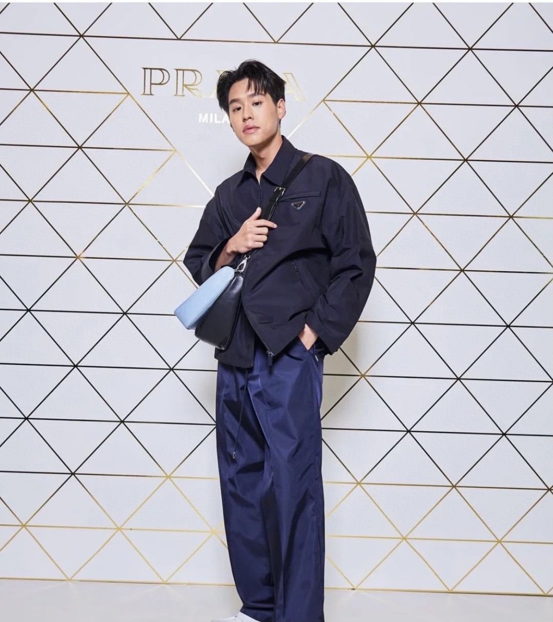 Prada 프라다 나일론 포켓 카라 집업 자켓 4