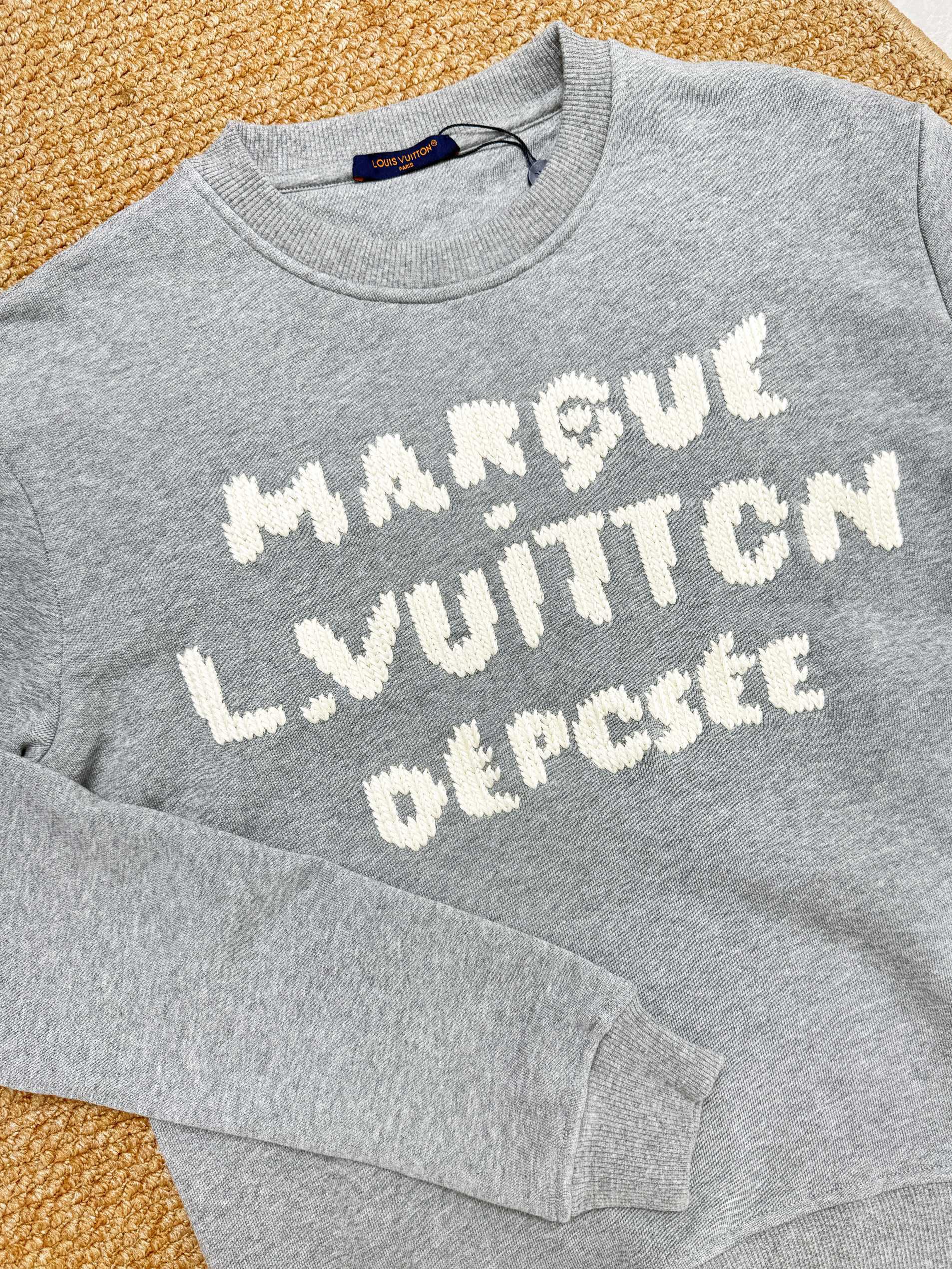 LOUIS VUITTON 루이비통 마르끄 루이비통 뎁세 회색 자수 로고 맨투맨 19