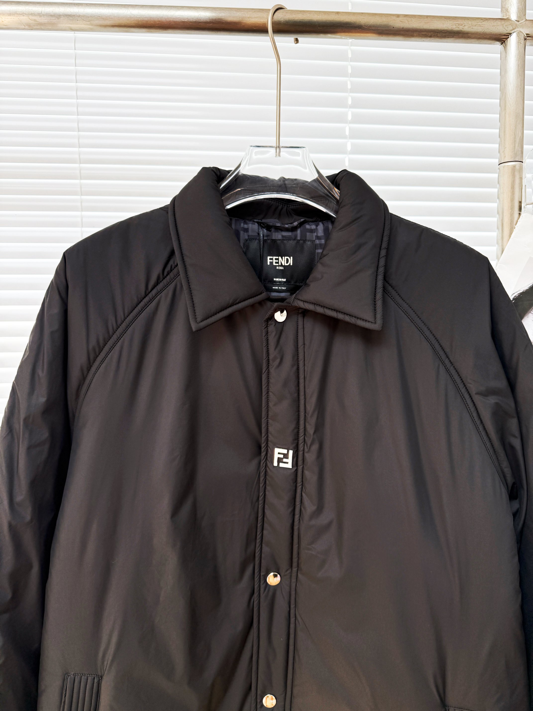 FENDI 펜디 FF 안감 디테일 블랙 와이드핏 자켓 12