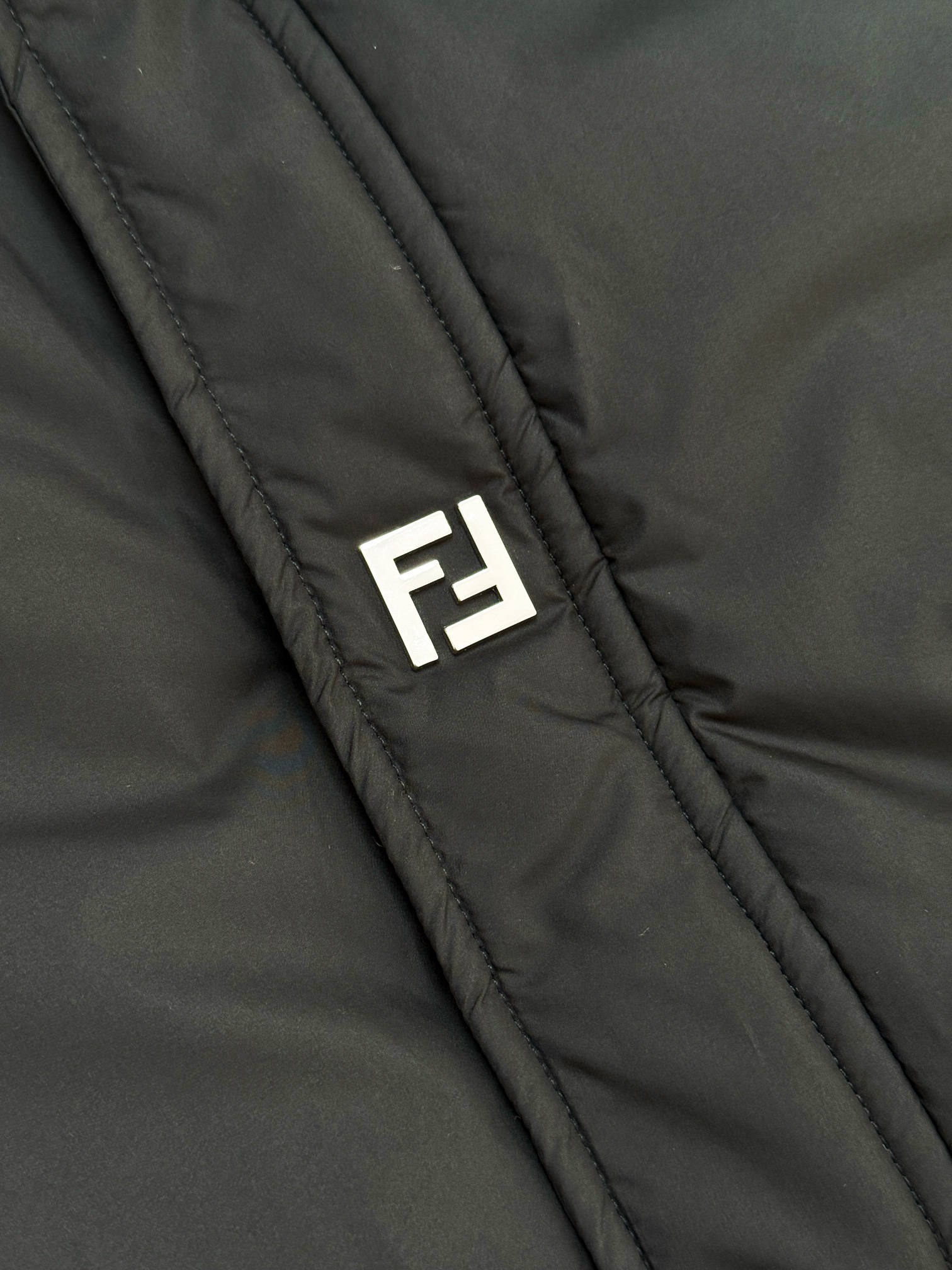 FENDI 펜디 FF 안감 디테일 블랙 와이드핏 자켓 15