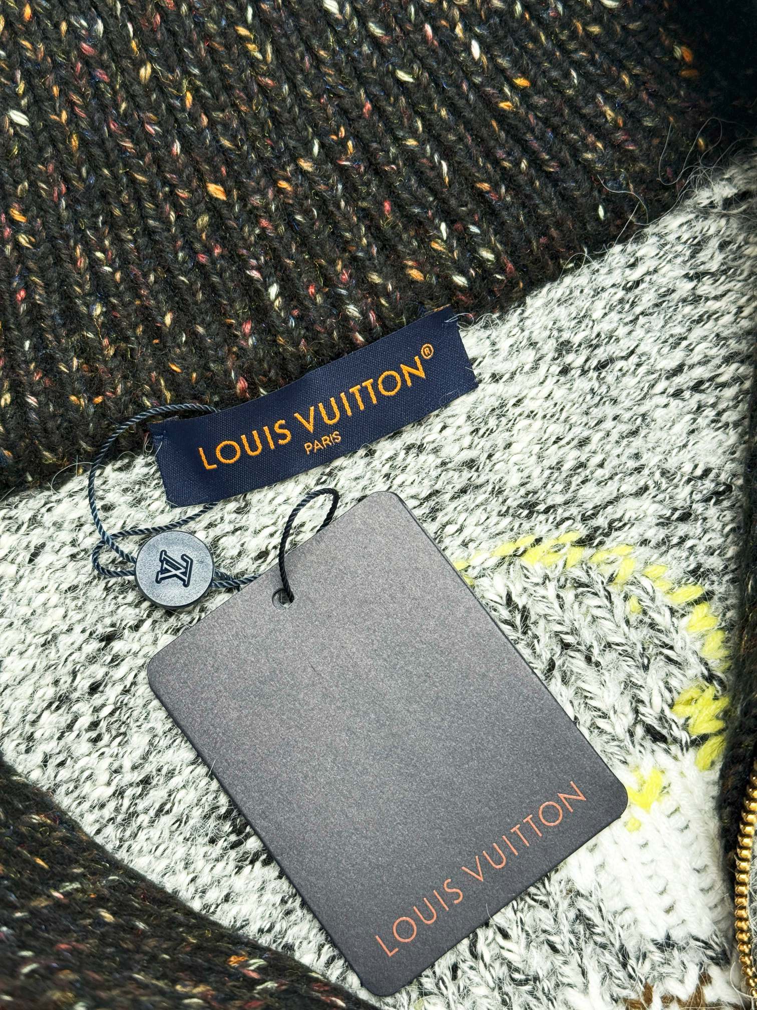 Louis Vuitton 루이비통 x NIGO 25FW 울 블렌드 집업 니트 후드 자켓 17