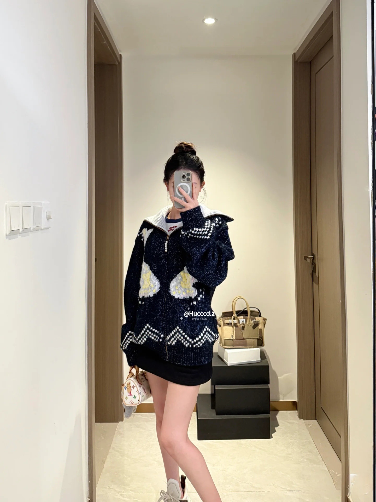 LOUIS VUITTON 루이비통 x Nigo 2025 FW 코이피쉬 니트 하이넥 스웨터 3