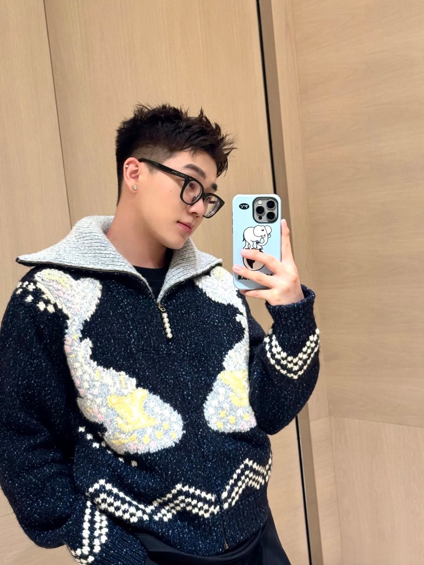 LOUIS VUITTON 루이비통 x Nigo 2025 FW 코이피쉬 니트 하이넥 스웨터 6