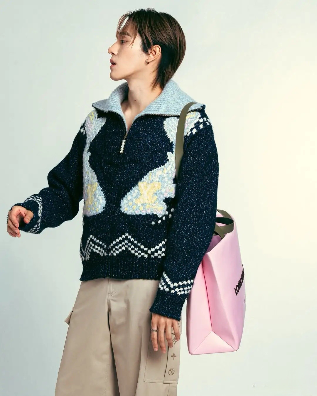LOUIS VUITTON 루이비통 x Nigo 2025 FW 코이피쉬 니트 하이넥 스웨터 8
