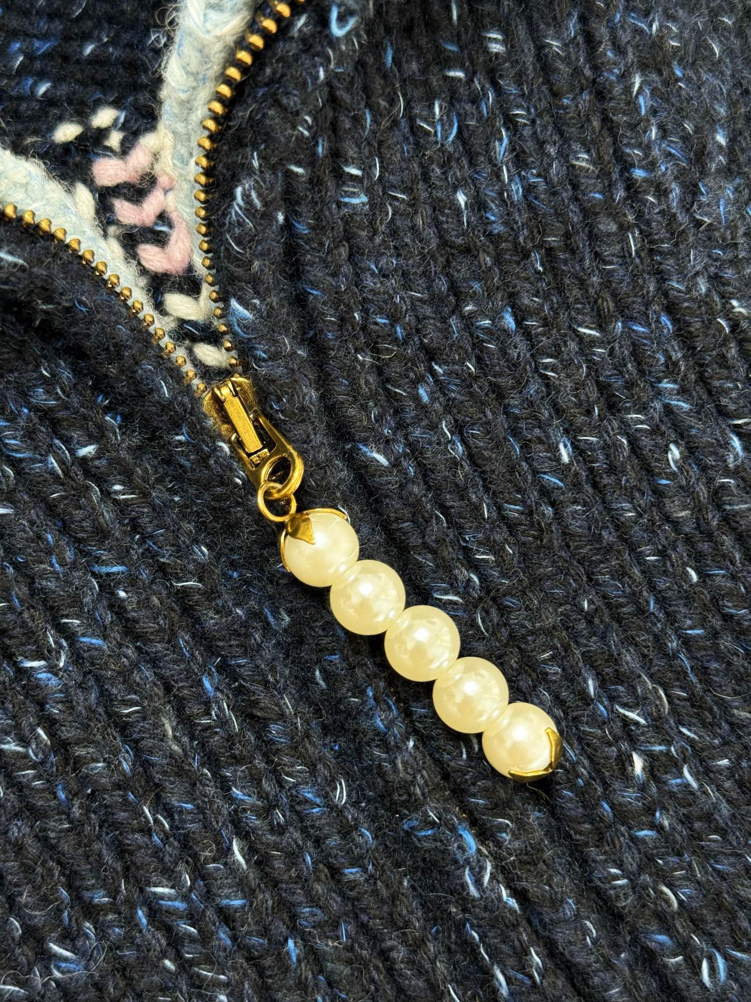 LOUIS VUITTON 루이비통 x Nigo 2025 FW 코이피쉬 니트 하이넥 스웨터 25