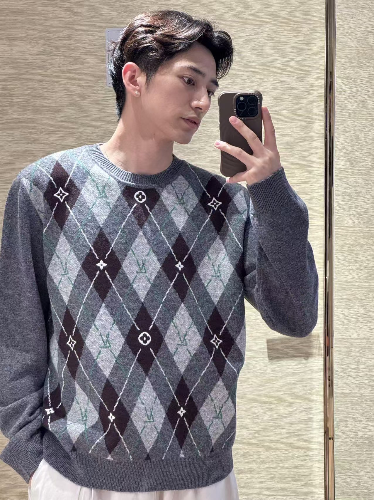 Louis Vuitton 루이비통 아가일 자카드 울 니트 스웨터 3