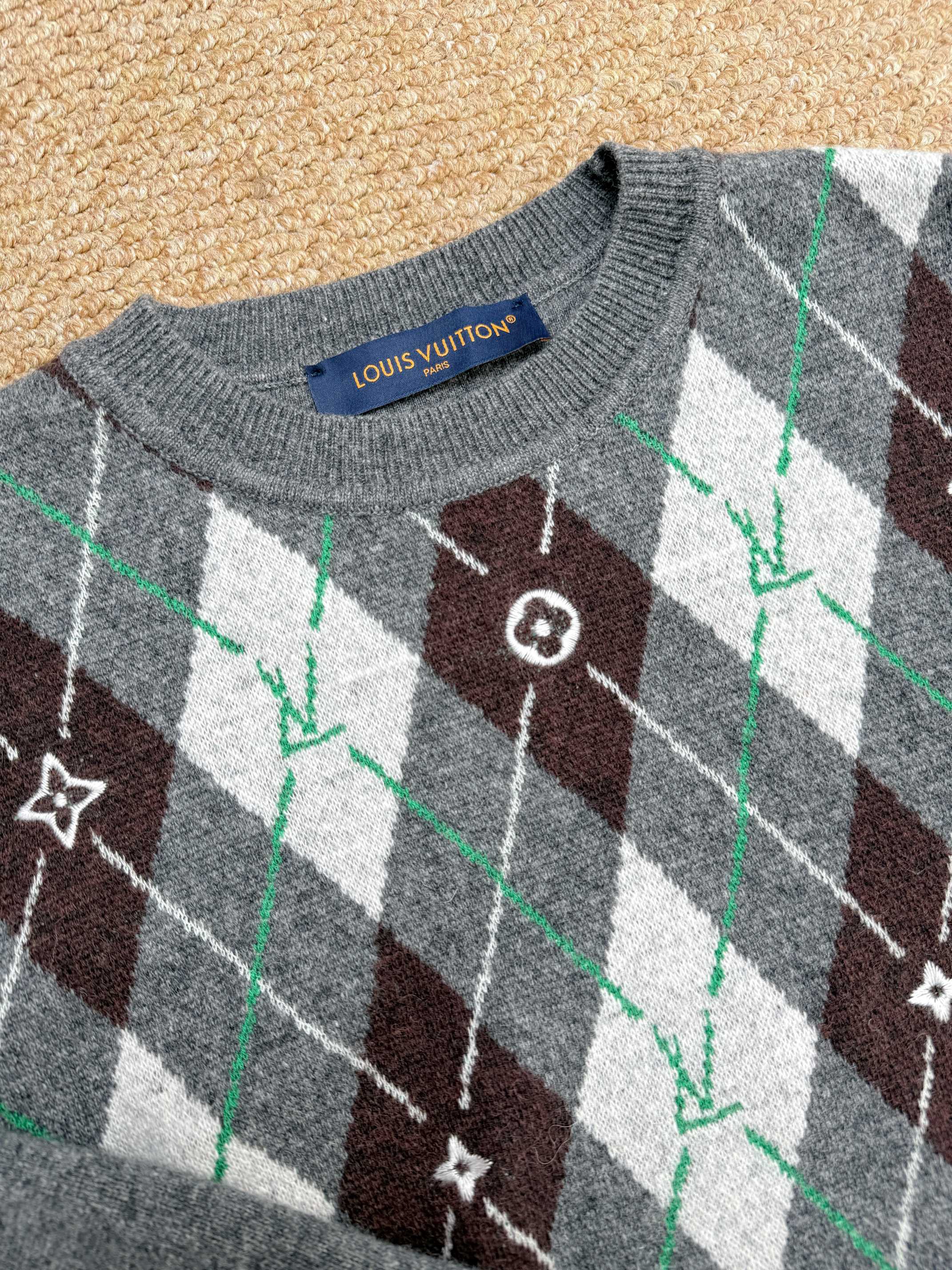 Louis Vuitton 루이비통 아가일 자카드 울 니트 스웨터 17