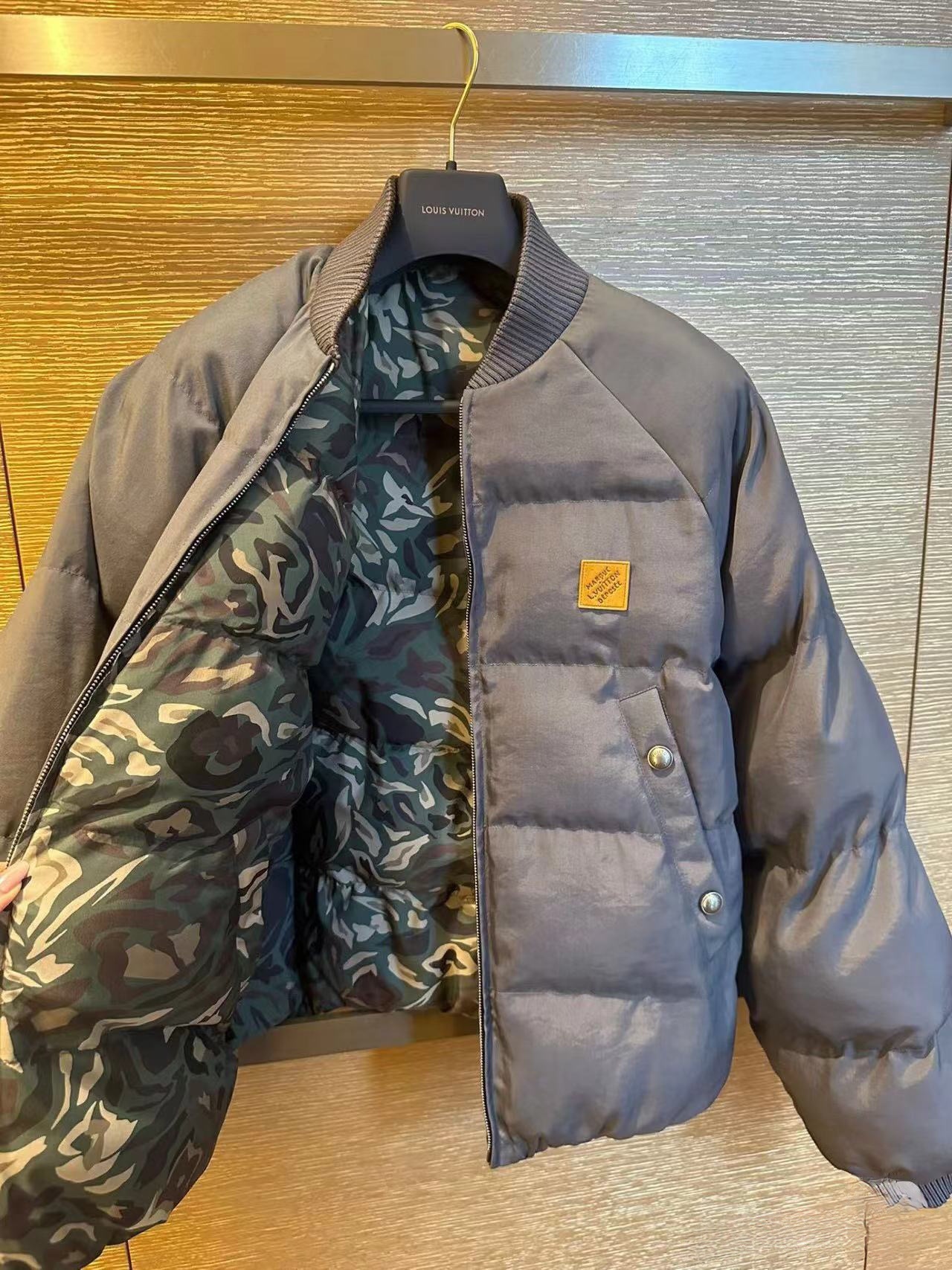 LOUIS VUITTON 루이비통 리버서블 다운 재킷 (450g 충전) 7