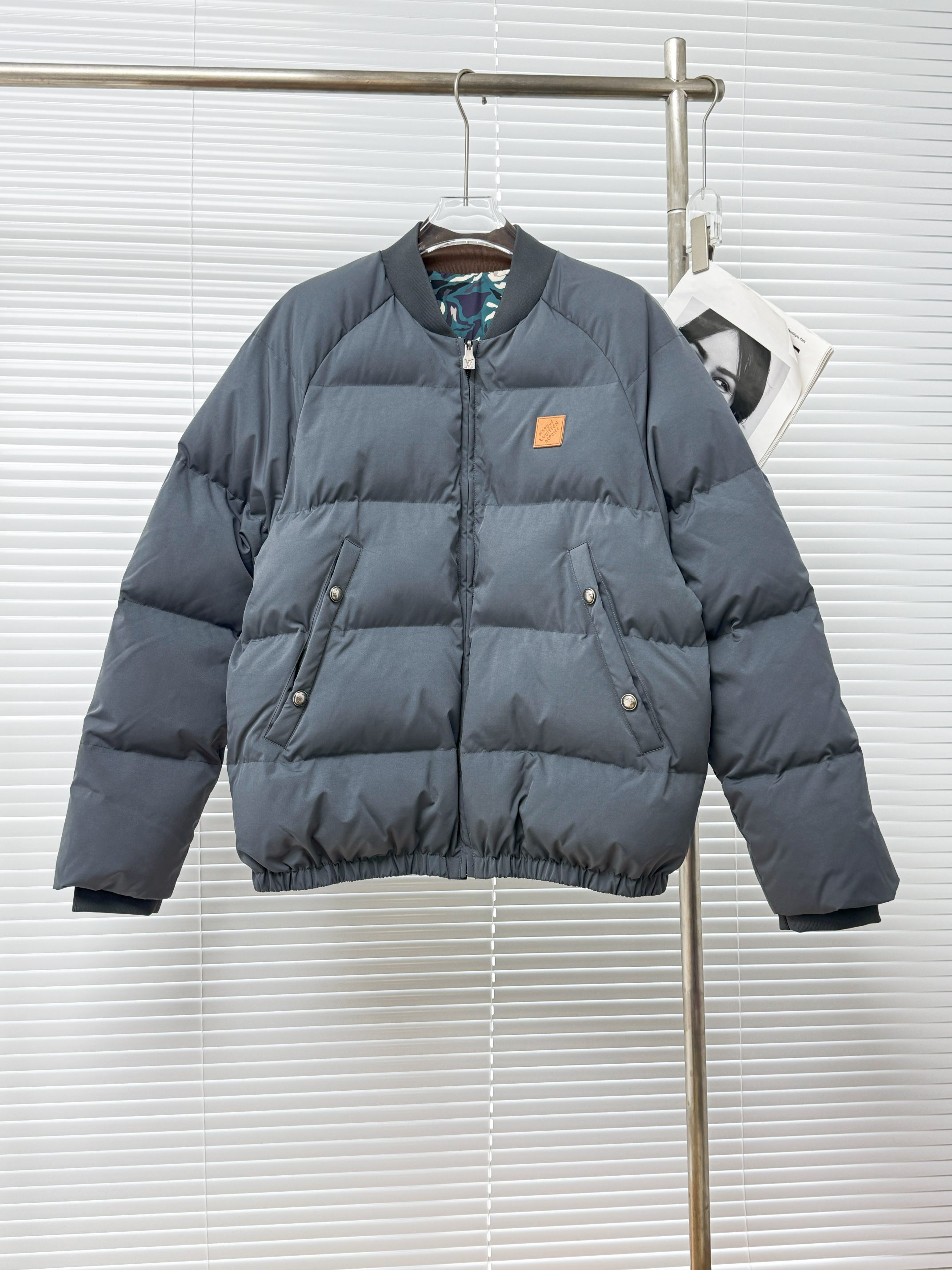 LOUIS VUITTON 루이비통 리버서블 다운 재킷 (450g 충전) 8