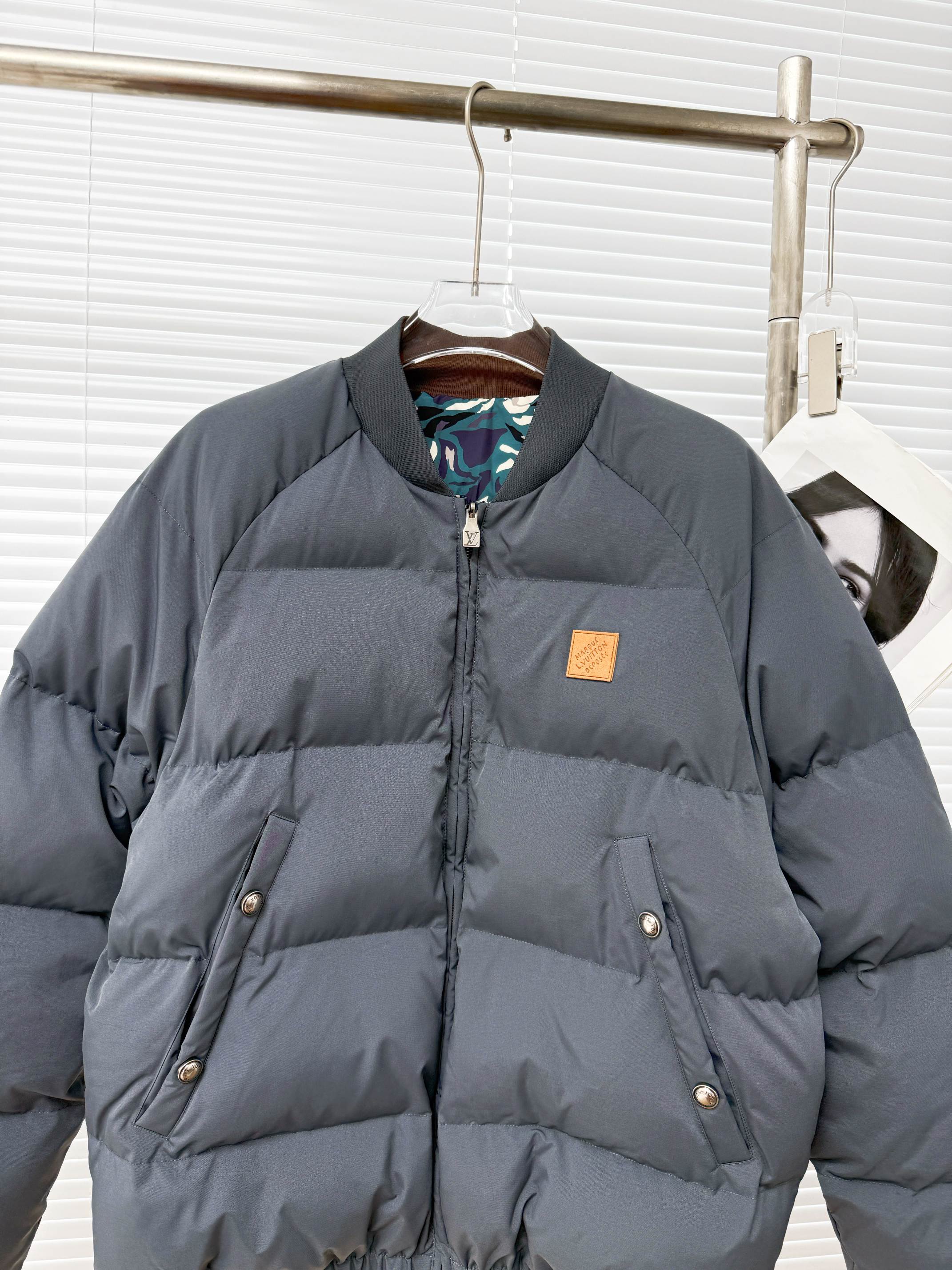LOUIS VUITTON 루이비통 리버서블 다운 재킷 (450g 충전) 10