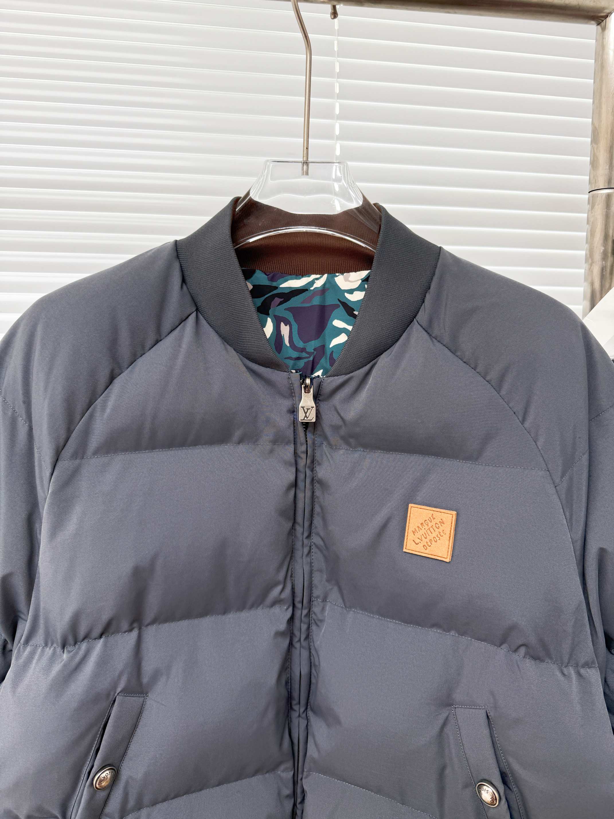 LOUIS VUITTON 루이비통 리버서블 다운 재킷 (450g 충전) 11