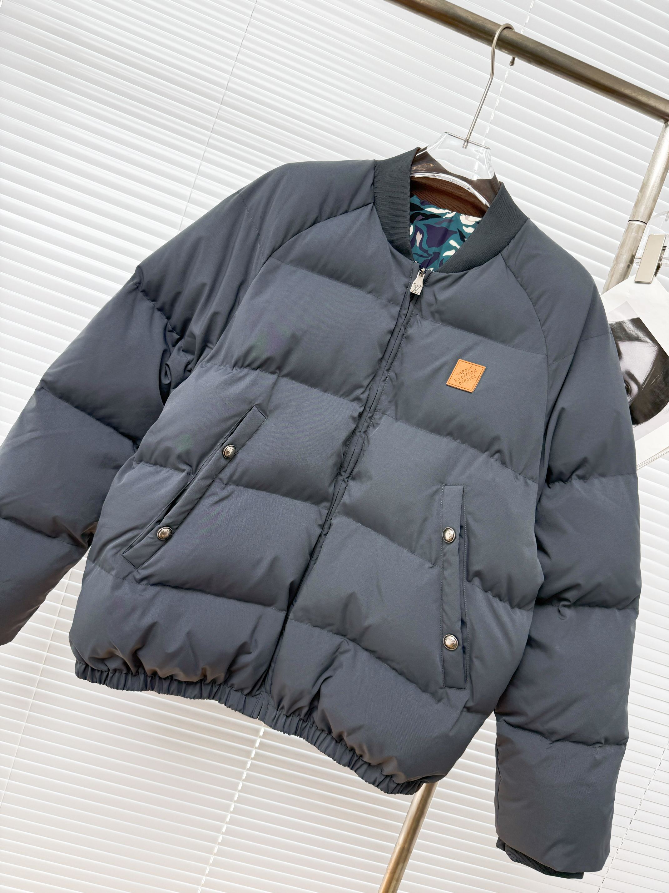 LOUIS VUITTON 루이비통 리버서블 다운 재킷 (450g 충전) 15