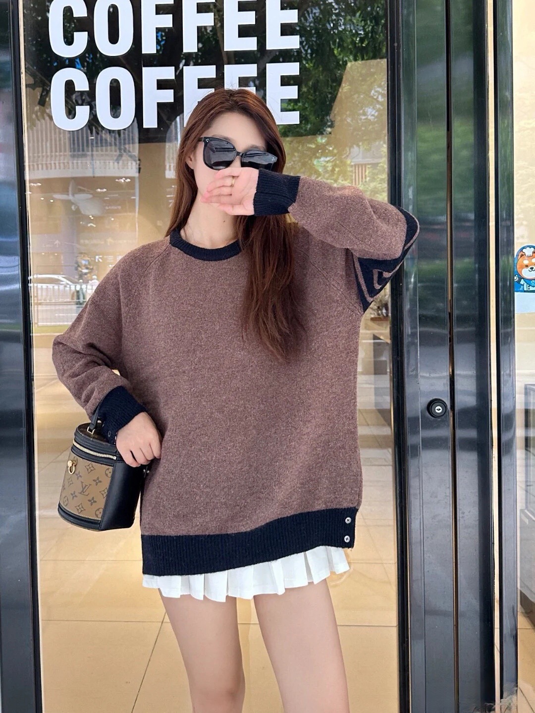 Thom Browne 톰브라운 울 블렌드 버튼 디테일 크루넥 니트 7