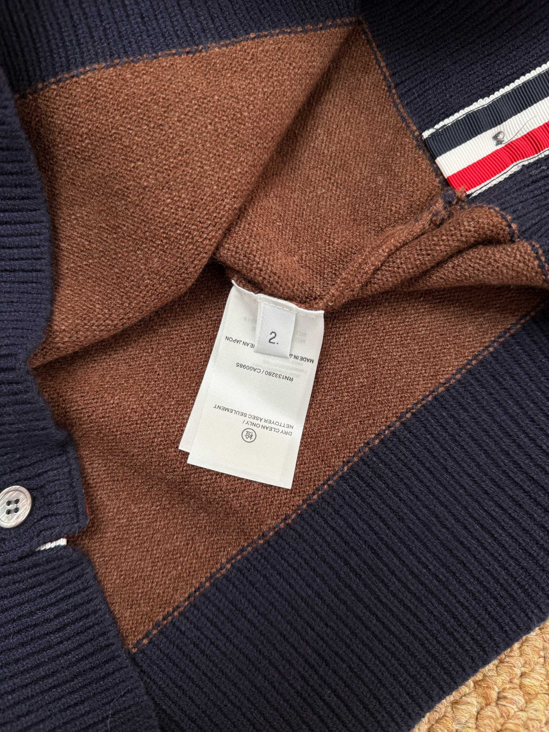 Thom Browne 톰브라운 울 블렌드 버튼 디테일 크루넥 니트 17