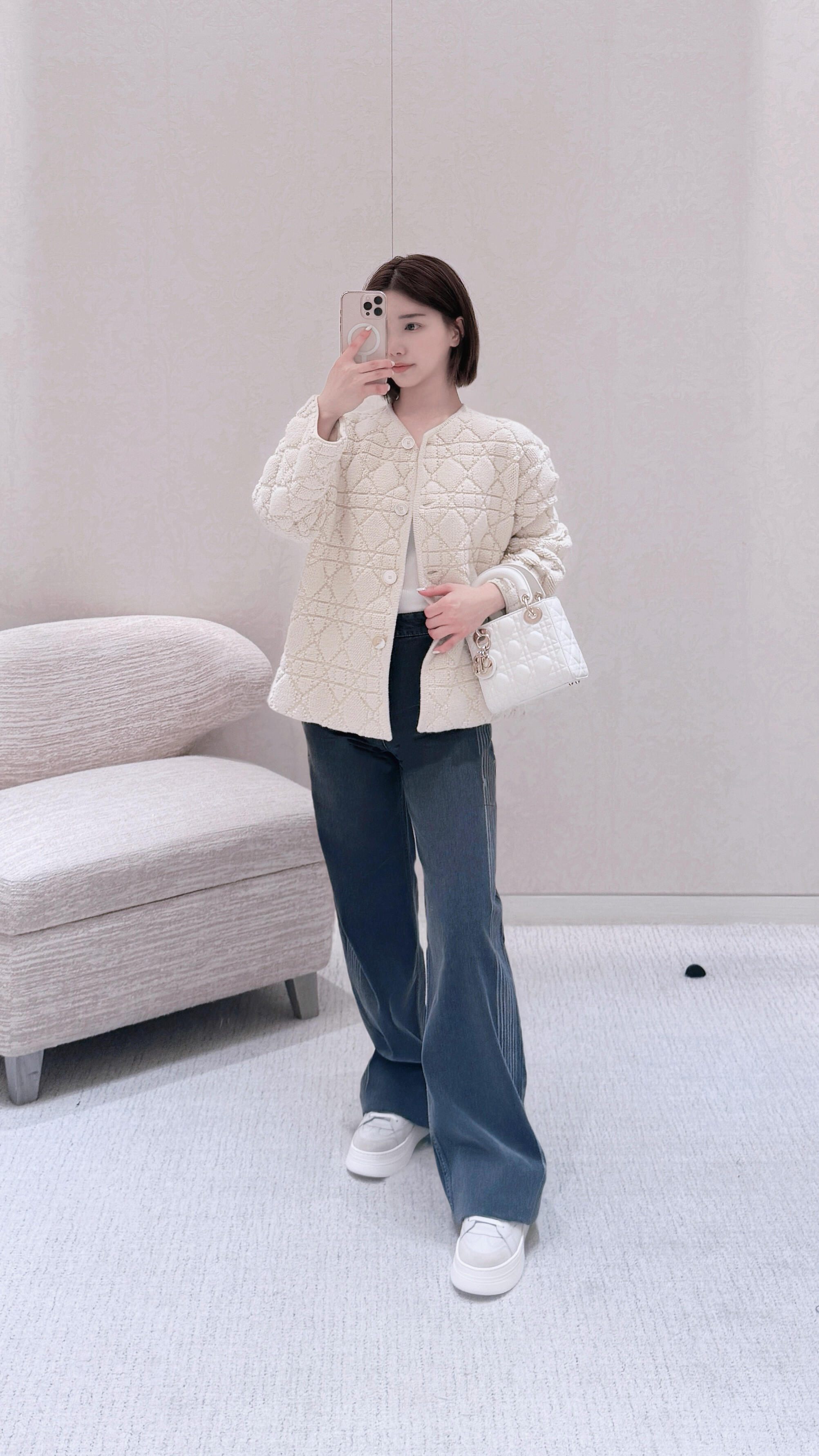 Dior 디올 퀼팅 퍼 라운드넥 가디건 9