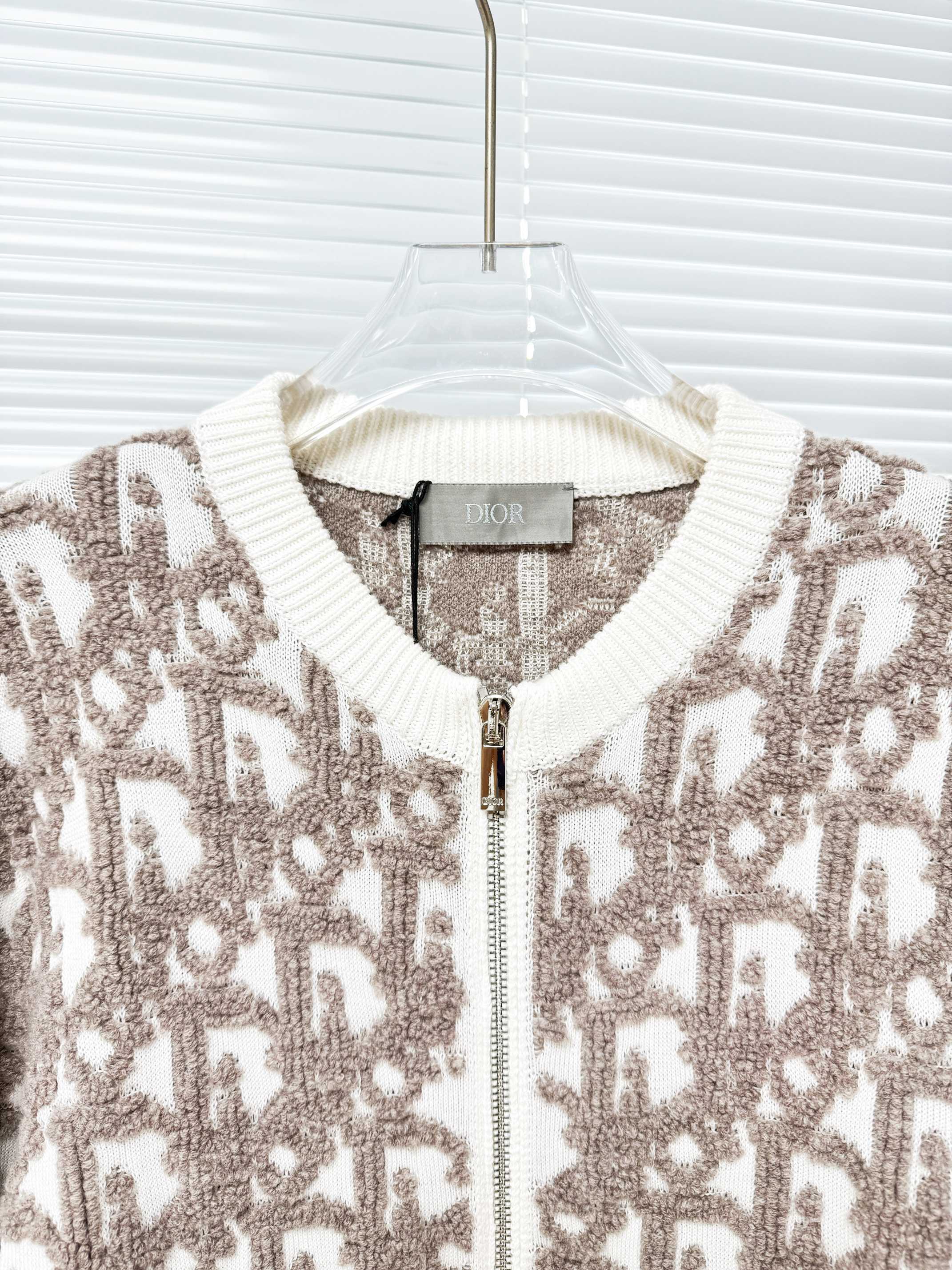 Dior 디올 오블리크 자카드 라운드 집업 가디건 14