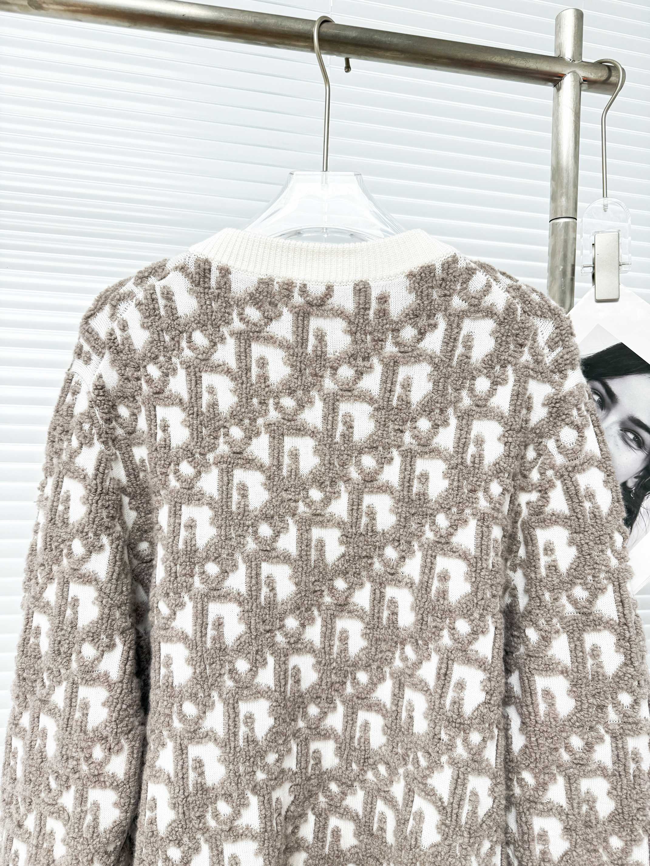 Dior 디올 오블리크 자카드 라운드 집업 가디건 16