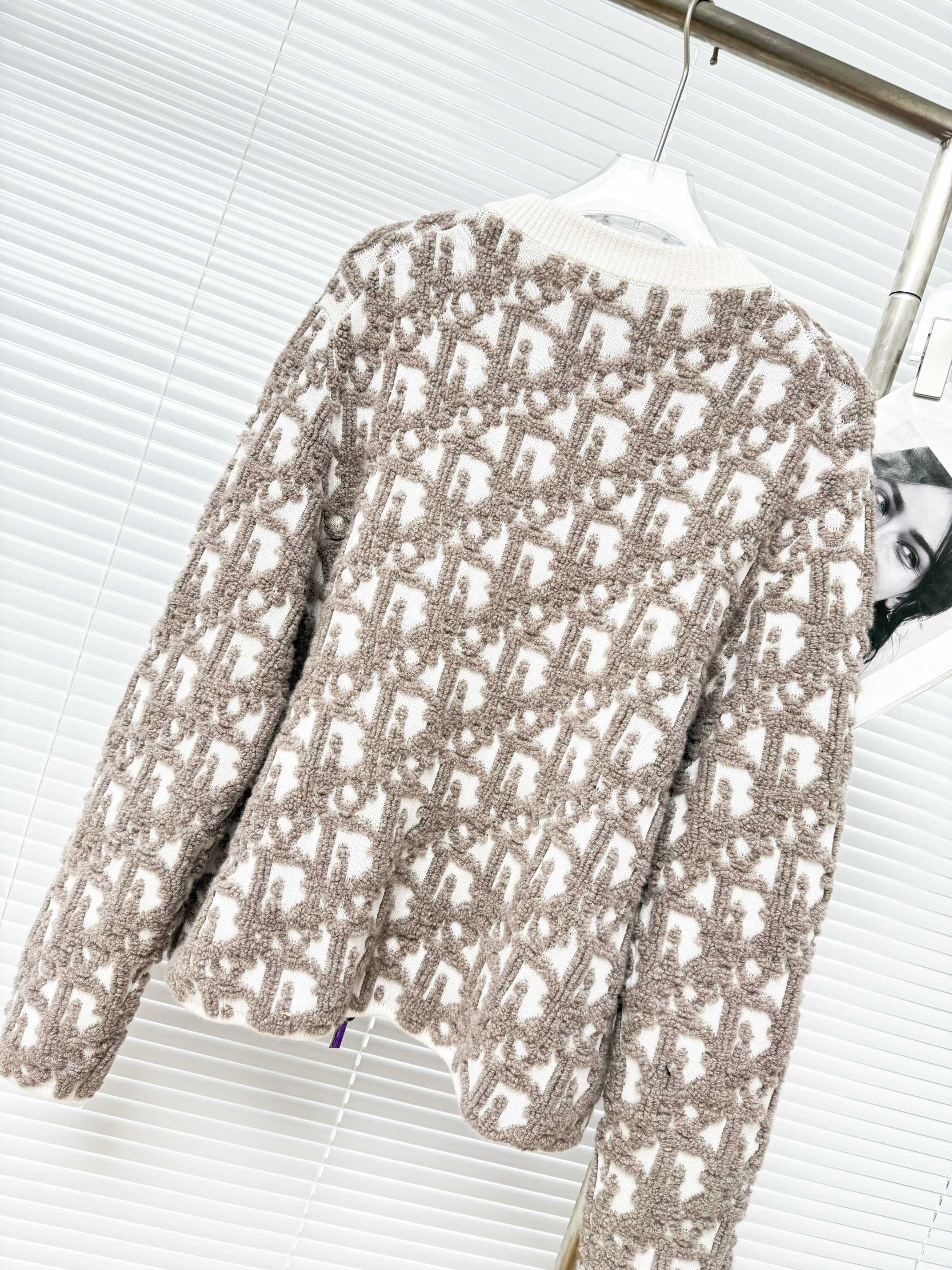 Dior 디올 오블리크 자카드 라운드 집업 가디건 21